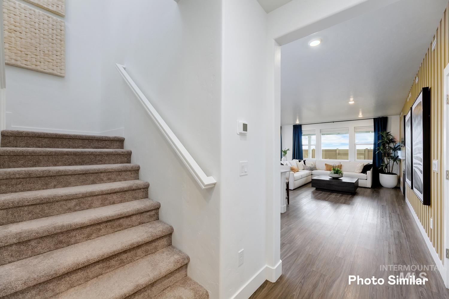 7090 N Daisy Teal Ave, Meridian, Idaho 83646, 5 Bedrooms, 4.5 Bathrooms, Residential For Sale, Price $756,000, 98997042