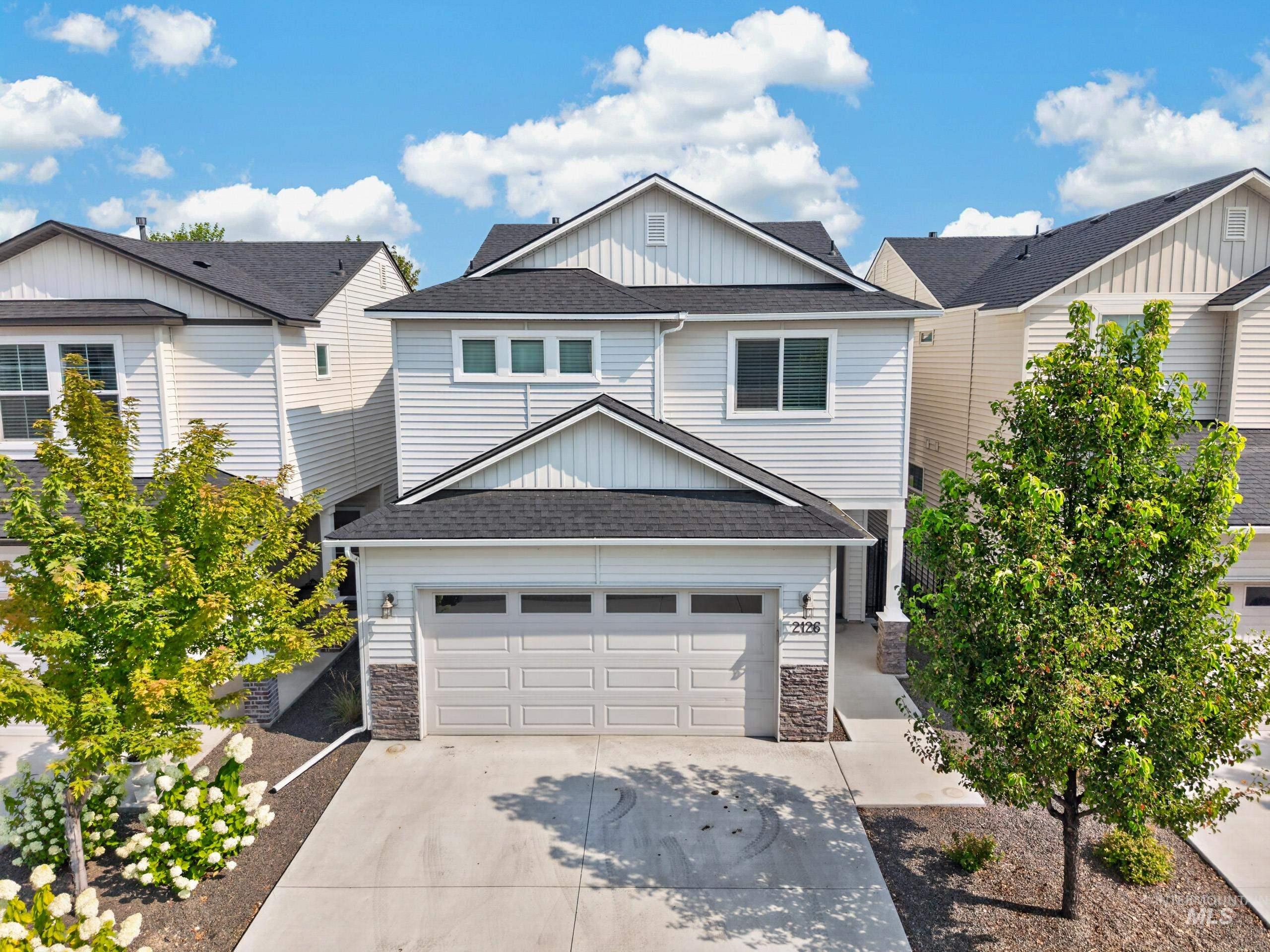 2126 E Sharptail St, Meridian, Idaho 83646, 4 Bedrooms, 2.5 Bathrooms, Residential For Sale, Price $450,000,MLS 98997044