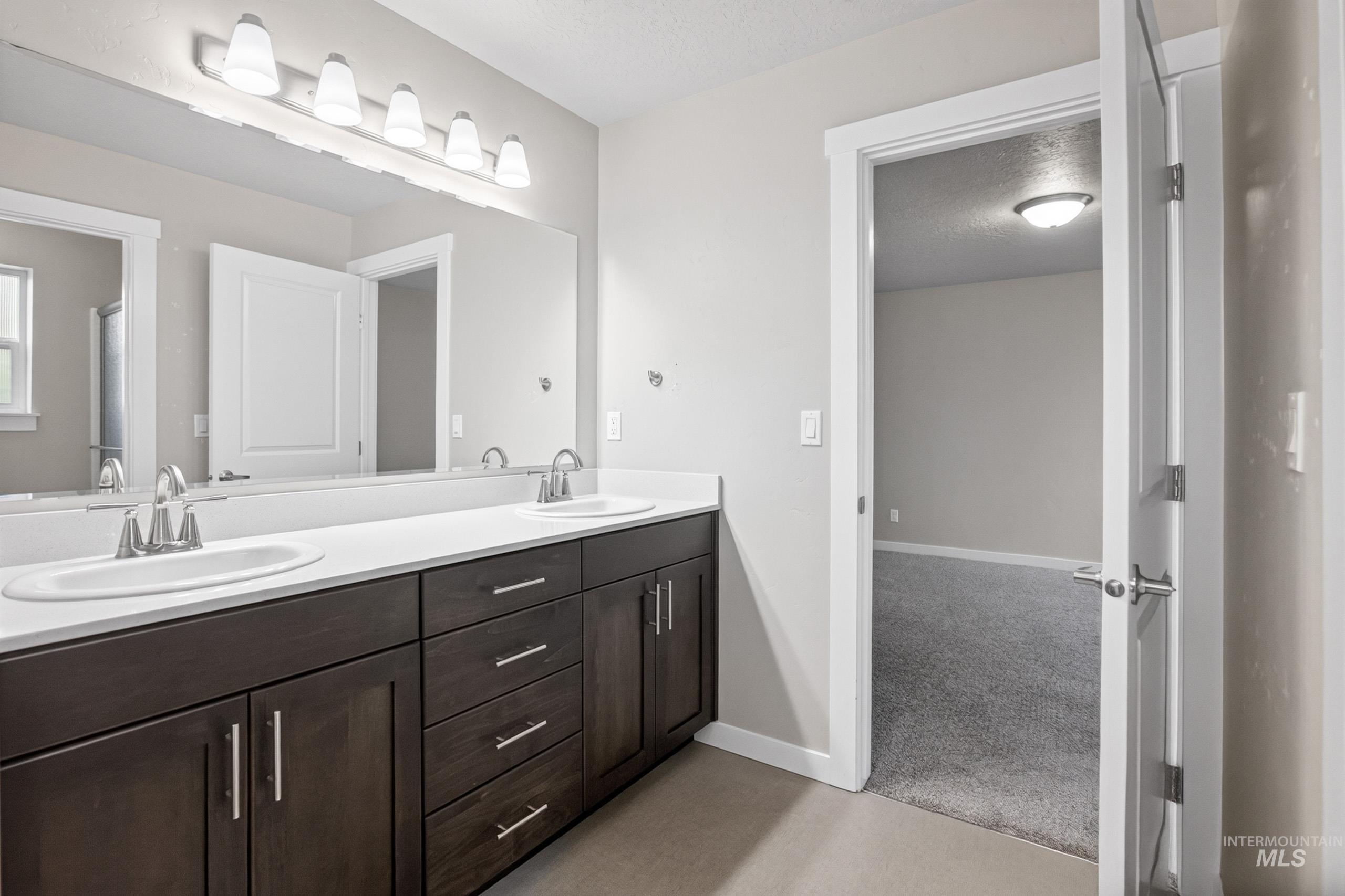 2126 E Sharptail St, Meridian, Idaho 83646, 4 Bedrooms, 2.5 Bathrooms, Residential For Sale, Price $450,000,MLS 98997044
