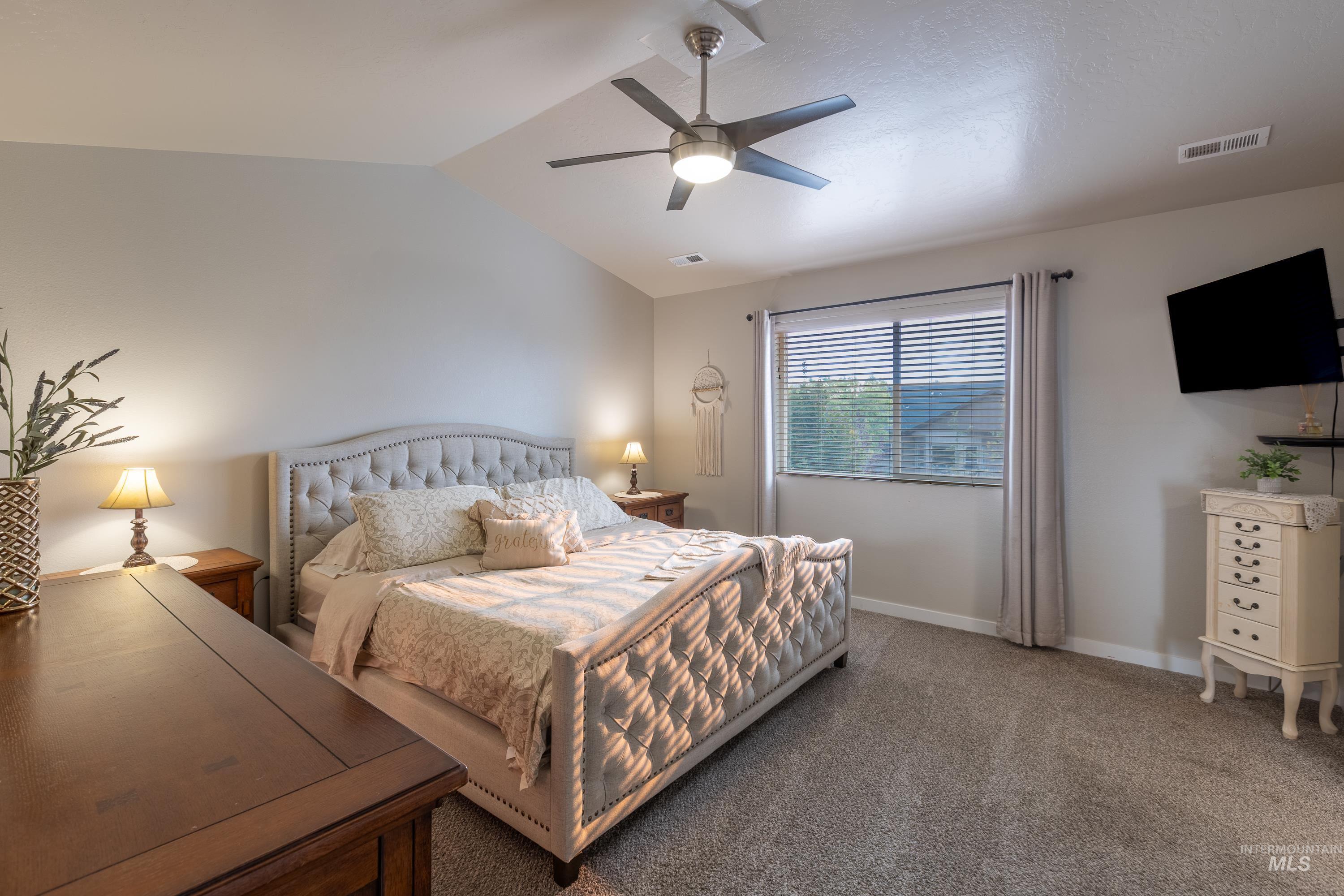 15623 Bridgeton Ave., Caldwell, Idaho 83607, 5 Bedrooms, 2.5 Bathrooms, Residential For Sale, Price $535,000,MLS 98997047