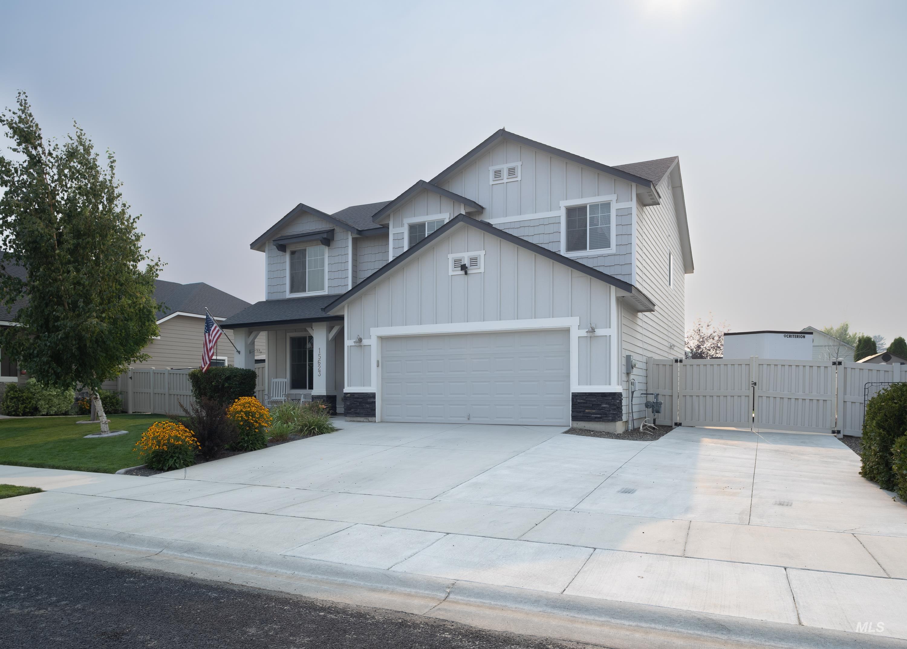 15623 Bridgeton Ave., Caldwell, Idaho 83607, 5 Bedrooms, 2.5 Bathrooms, Residential For Sale, Price $535,000,MLS 98997047