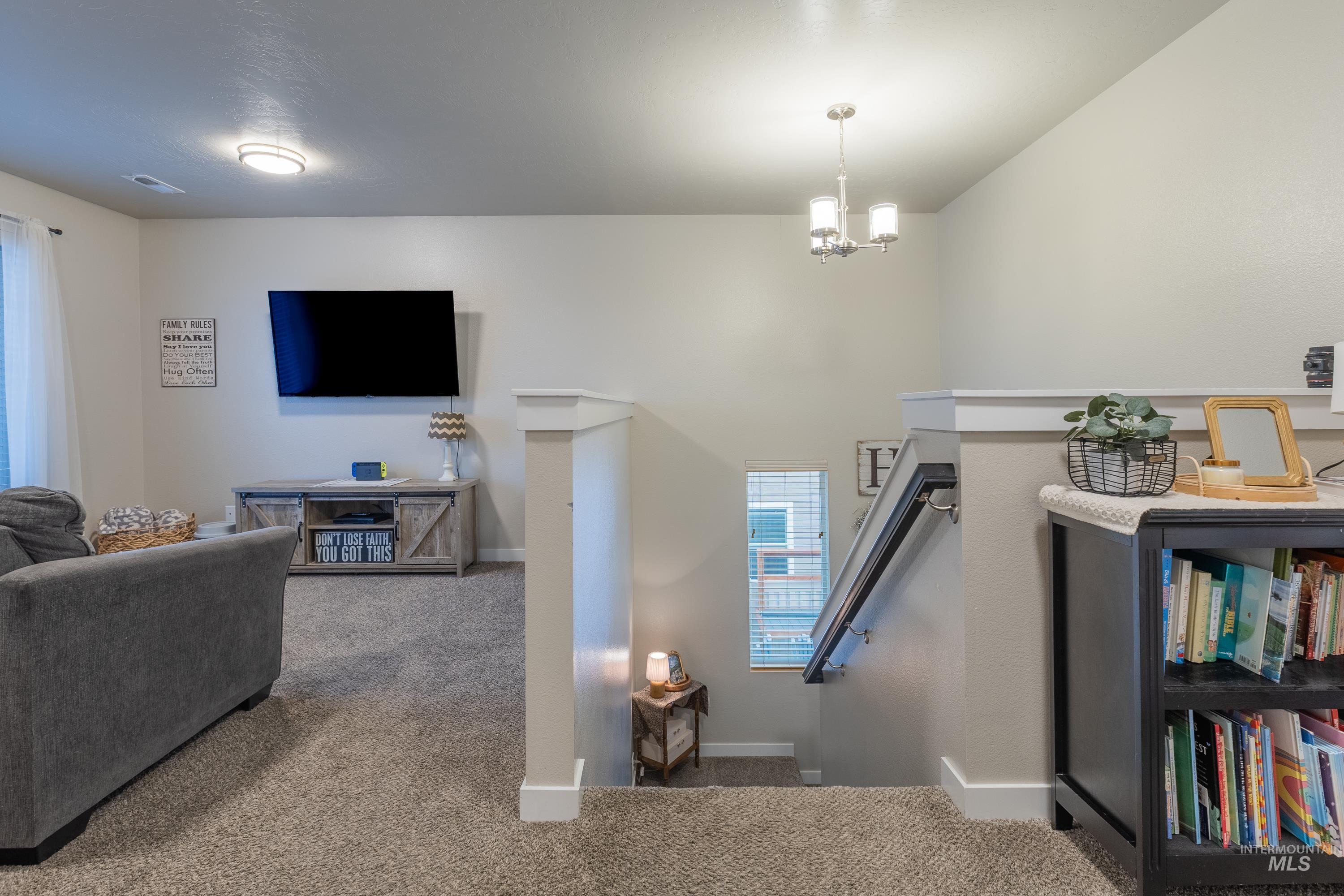 15623 Bridgeton Ave., Caldwell, Idaho 83607, 5 Bedrooms, 2.5 Bathrooms, Residential For Sale, Price $535,000,MLS 98997047