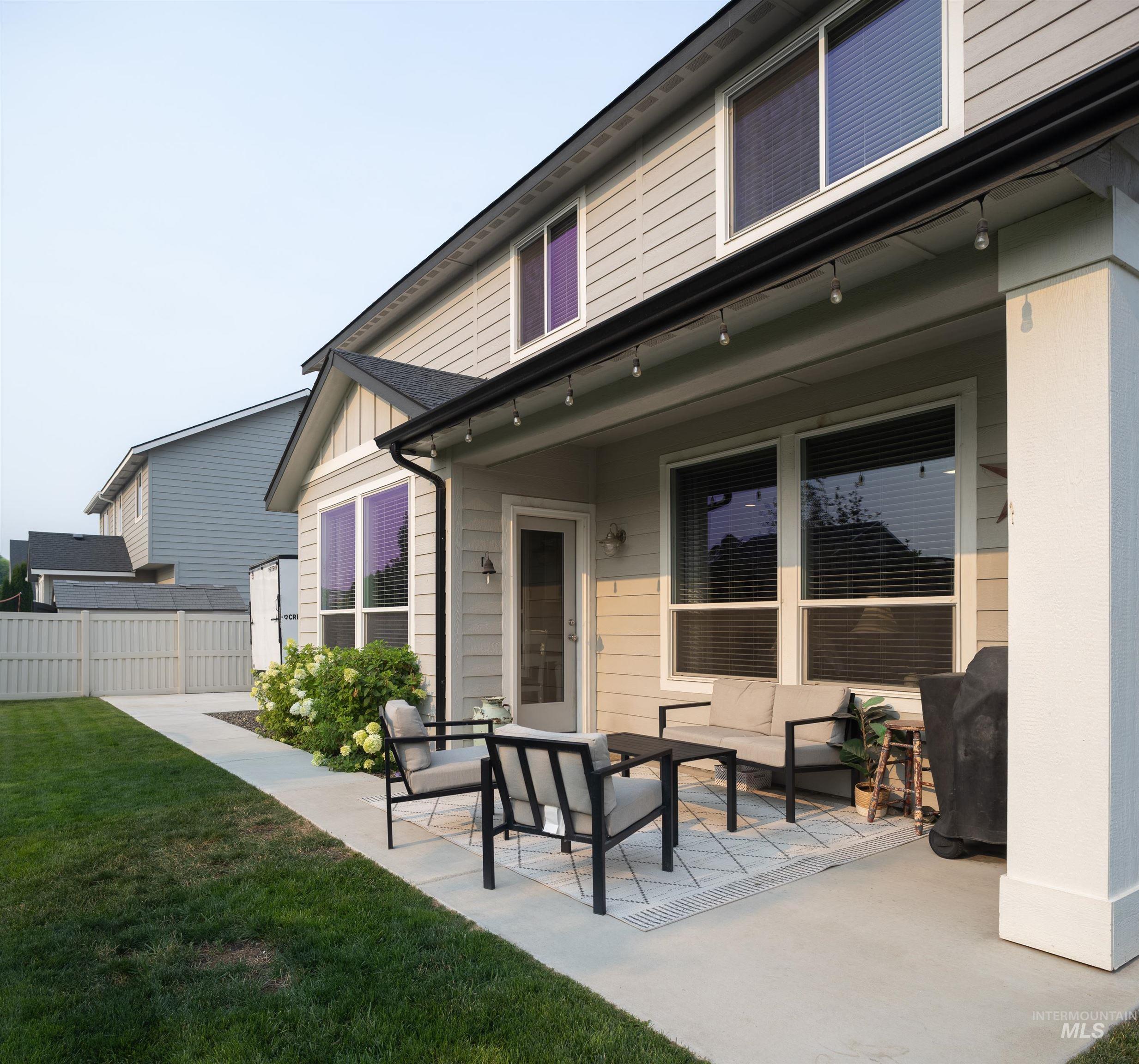 15623 Bridgeton Ave., Caldwell, Idaho 83607, 5 Bedrooms, 2.5 Bathrooms, Residential For Sale, Price $535,000,MLS 98997047