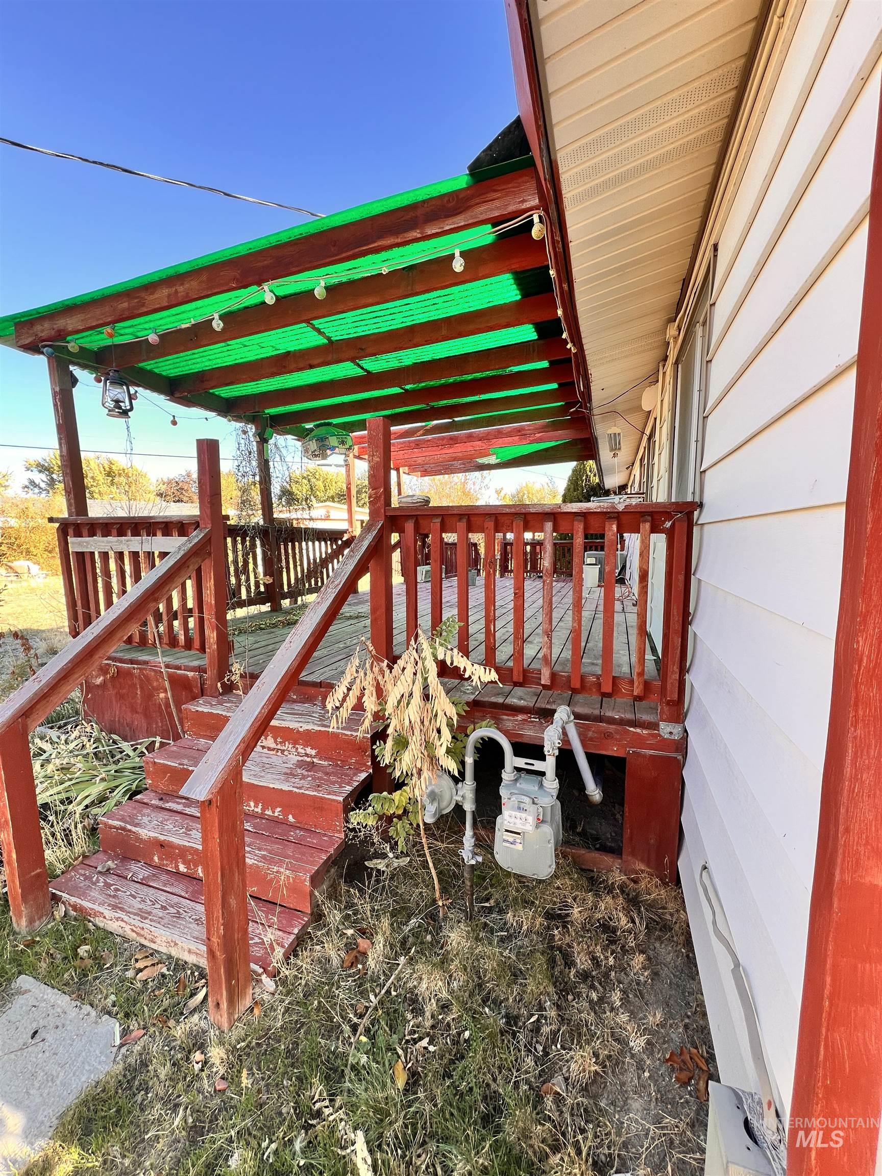 1065 Gridley Dr., Mountain Home, Idaho 83647, 5 Bedrooms, 2.5 Bathrooms, Residential For Sale, Price $199,900,MLS 98997049