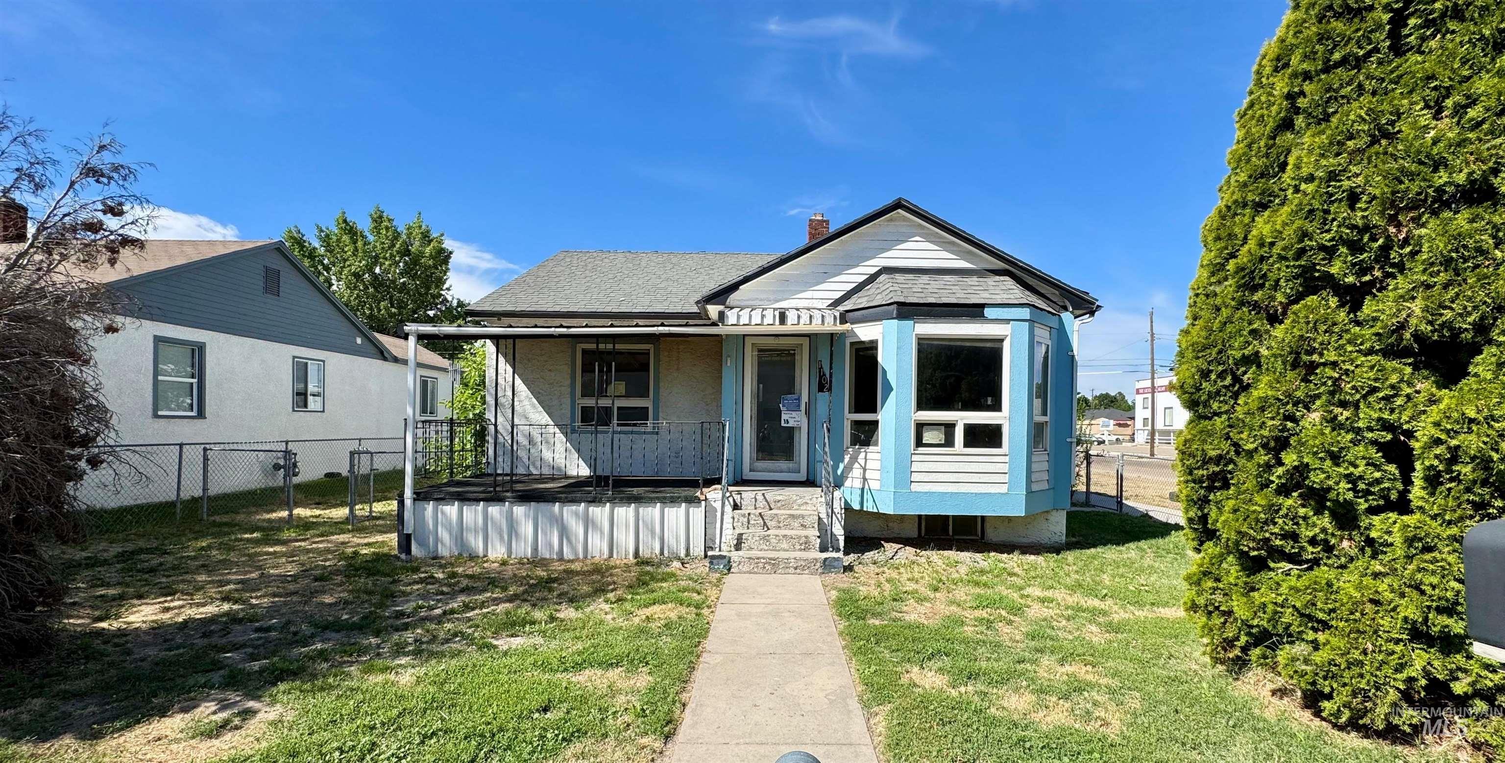 1102 E Denver St, Caldwell, Idaho 83605, 2 Bedrooms, 1 Bathroom, Residential For Sale, Price $174,900,MLS 98997051