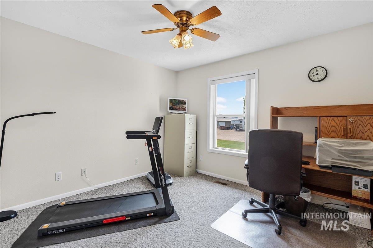 20133 Market Road, Caldwell, Idaho 83607, 3 Bedrooms, 2 Bathrooms, Residential For Sale, Price $949,900,MLS 98997054
