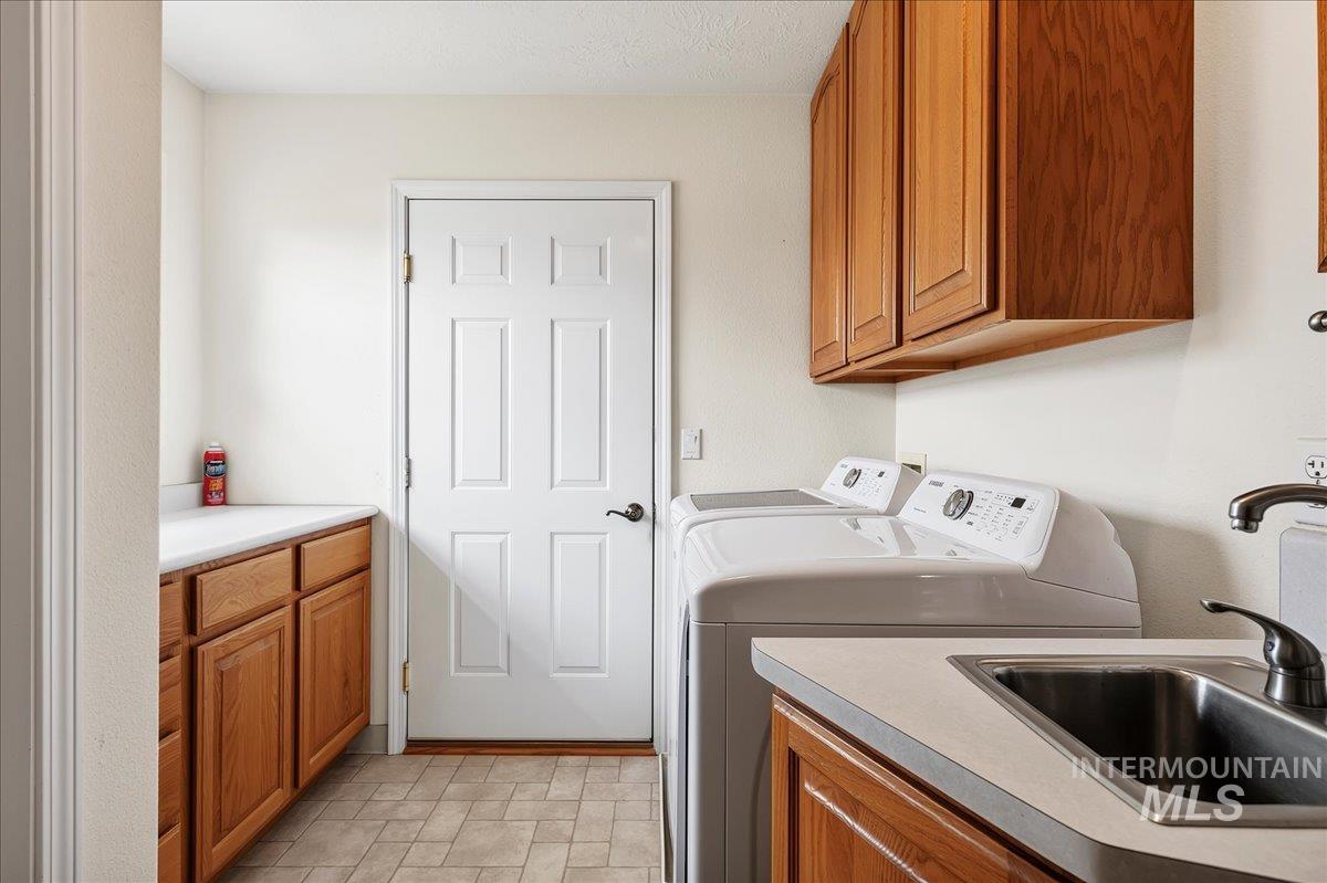20133 Market Road, Caldwell, Idaho 83607, 3 Bedrooms, 2 Bathrooms, Residential For Sale, Price $949,900,MLS 98997054