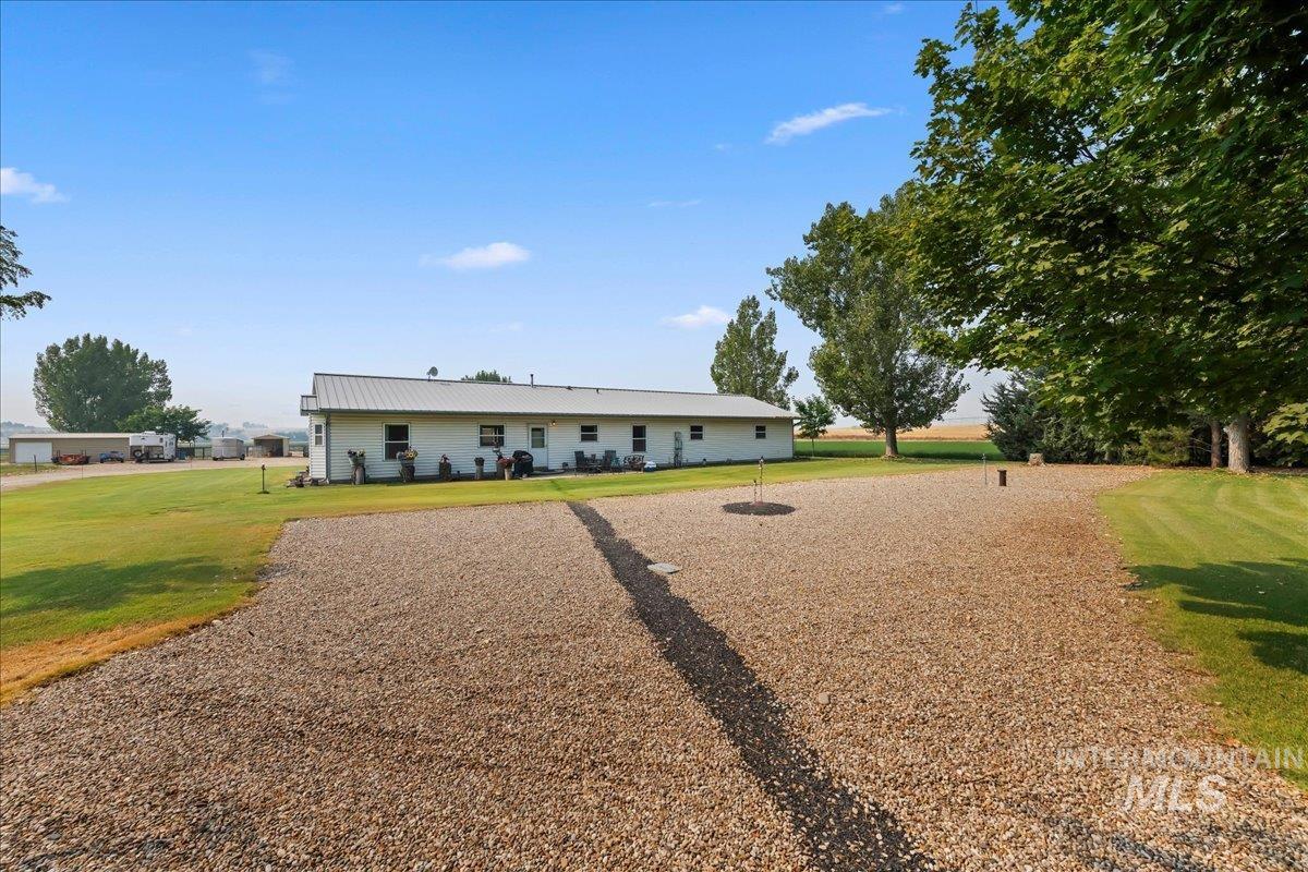 20133 Market Road, Caldwell, Idaho 83607, 3 Bedrooms, 2 Bathrooms, Residential For Sale, Price $949,900,MLS 98997054