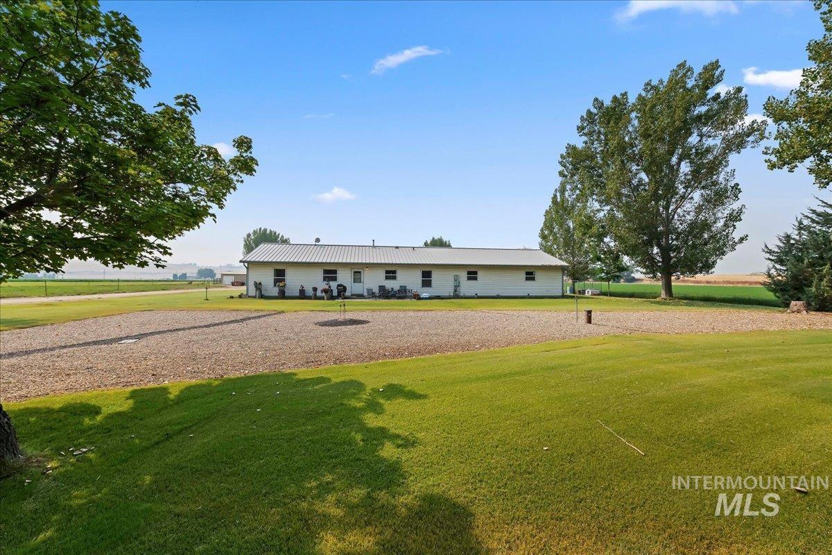 20133 Market Road, Caldwell, Idaho 83607, 3 Bedrooms, 2 Bathrooms, Residential For Sale, Price $949,900,MLS 98997054