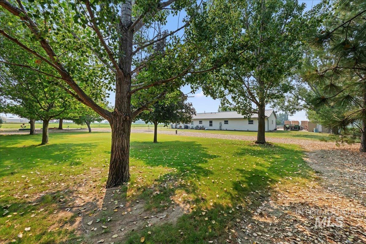20133 Market Road, Caldwell, Idaho 83607, 3 Bedrooms, 2 Bathrooms, Residential For Sale, Price $949,900,MLS 98997054