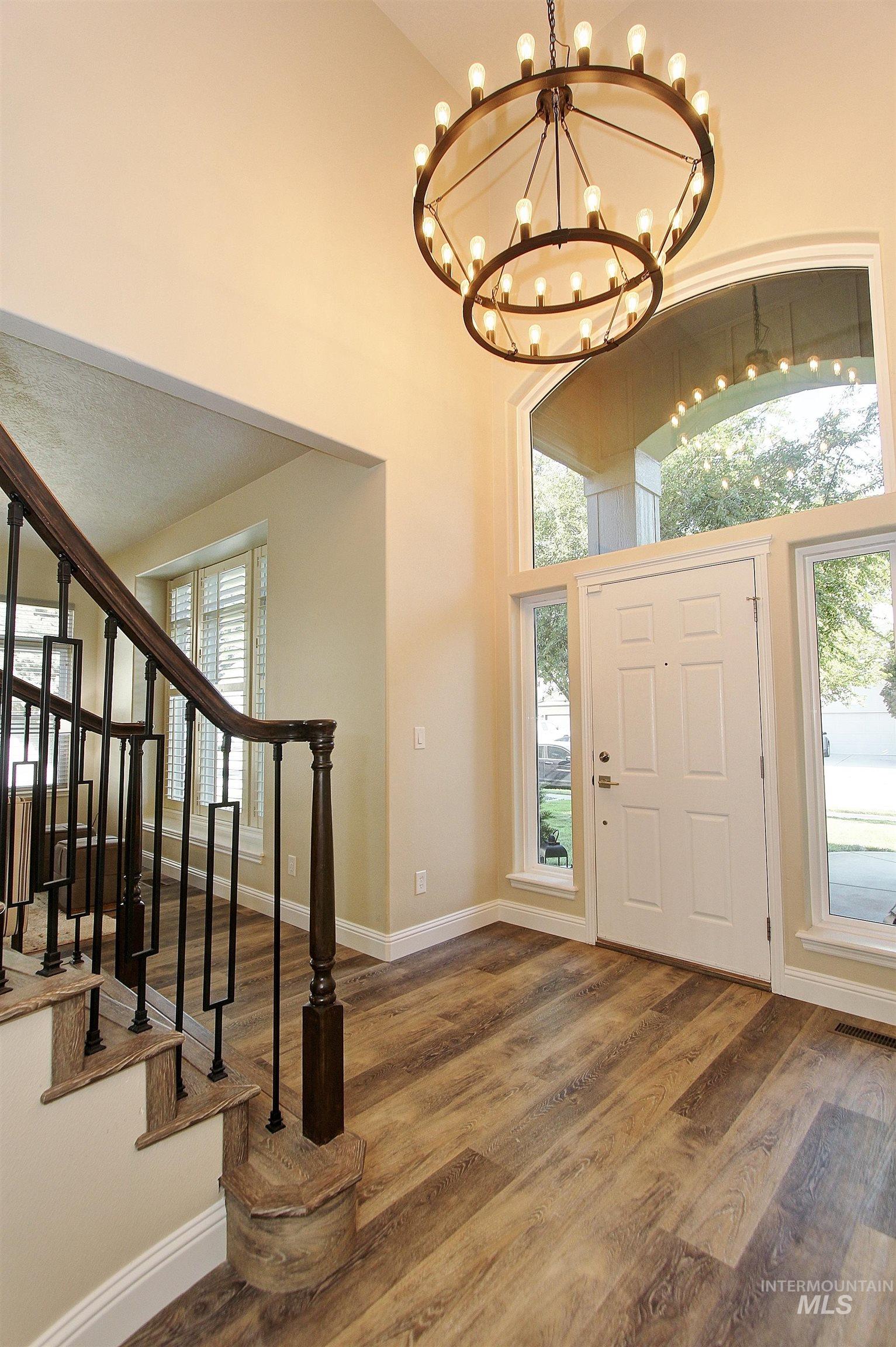 13543 W Engelmann Dr, Boise, Idaho 83713, 5 Bedrooms, 3 Bathrooms, Residential For Sale, Price $775,000,MLS 98997057
