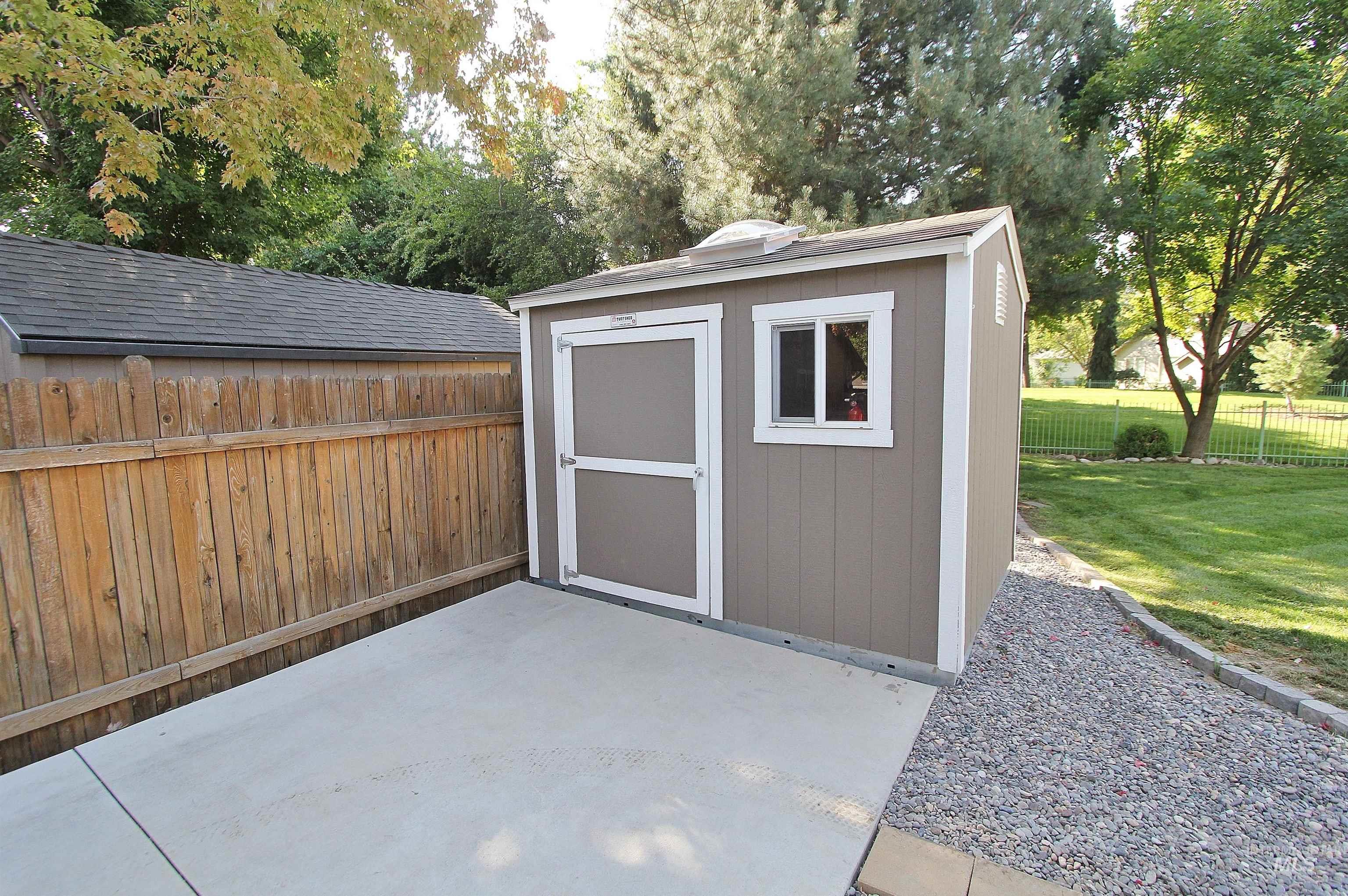 13543 W Engelmann Dr, Boise, Idaho 83713, 5 Bedrooms, 3 Bathrooms, Residential For Sale, Price $775,000,MLS 98997057
