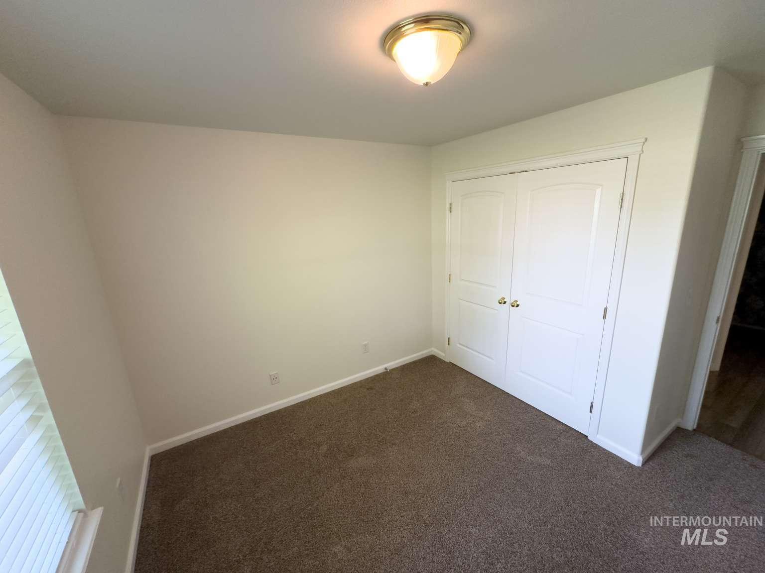 907 S Sockeye Way, Meridian, Idaho 83642, 3 Bedrooms, 2 Bathrooms, Residential For Sale, Price $424,900,MLS 98997060