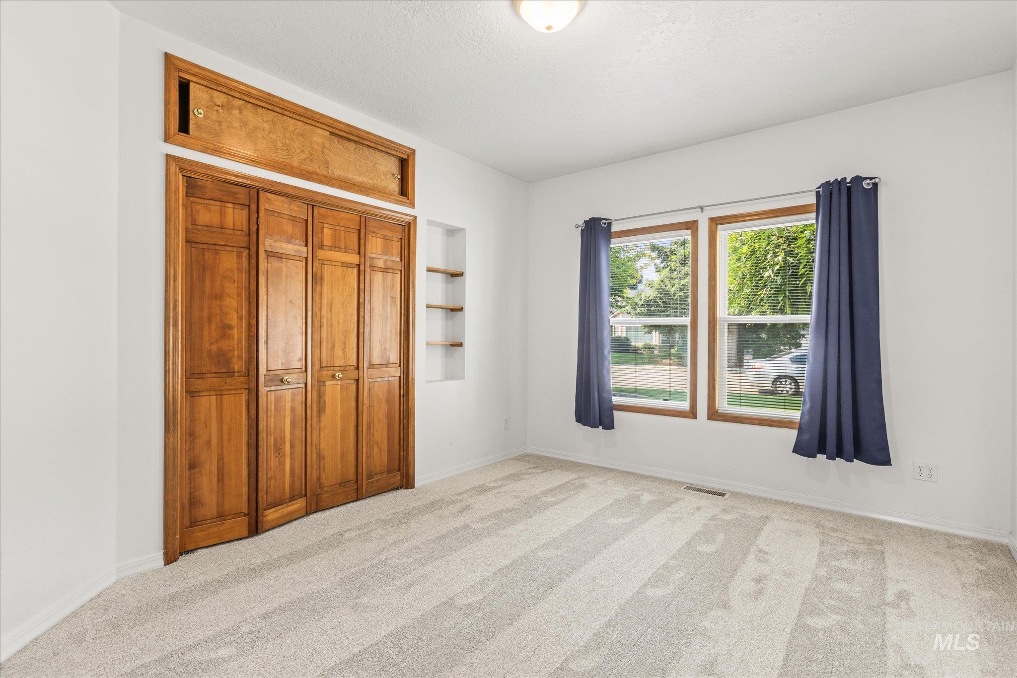 1098 E Cayman Dr., Meridian, Idaho 83642, 4 Bedrooms, 2 Bathrooms, Residential For Sale, Price $675,000,MLS 98997061