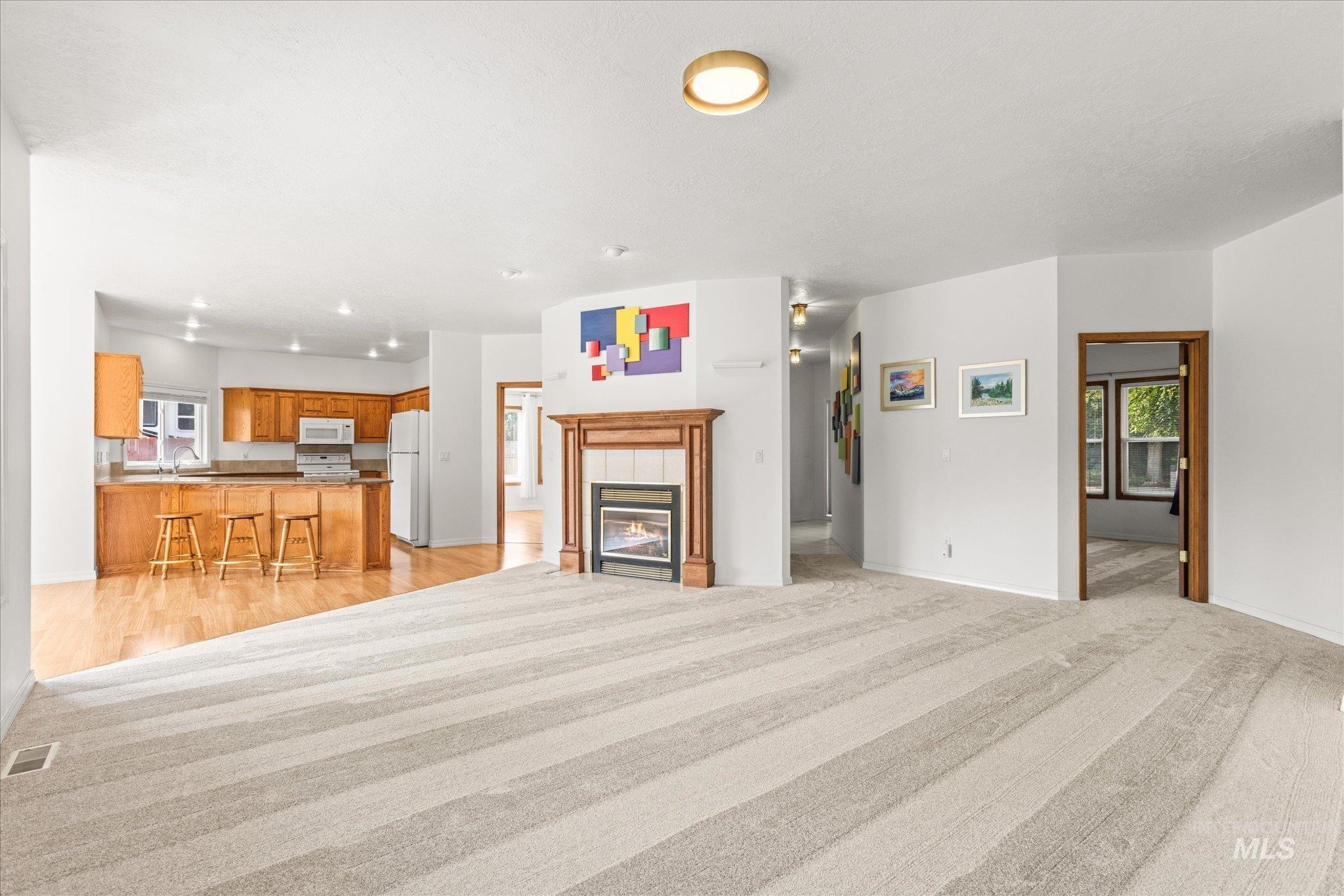 1098 E Cayman Dr., Meridian, Idaho 83642, 4 Bedrooms, 2 Bathrooms, Residential For Sale, Price $675,000,MLS 98997061