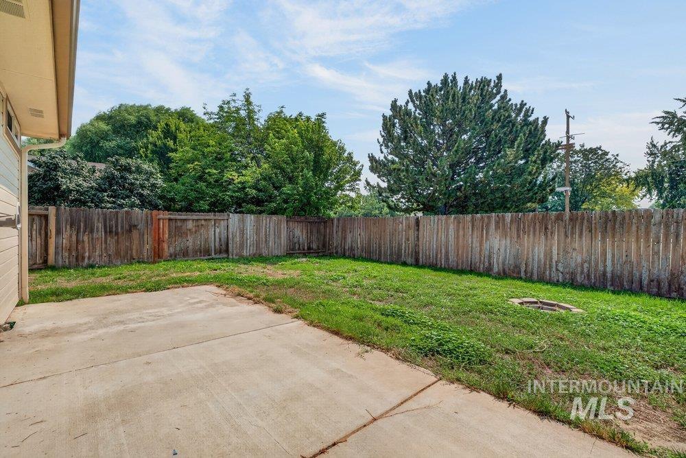1521 W Kesler, Kuna, Idaho 83634, 3 Bedrooms, 2 Bathrooms, Residential For Sale, Price $380,000,MLS 98997063