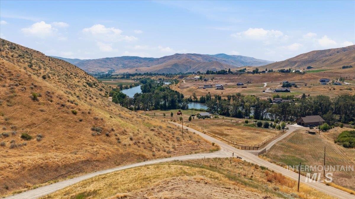 2 Calvin Dr, Horseshoe Bend, Idaho 83629, Land For Sale, Price $350,000,MLS 98997064