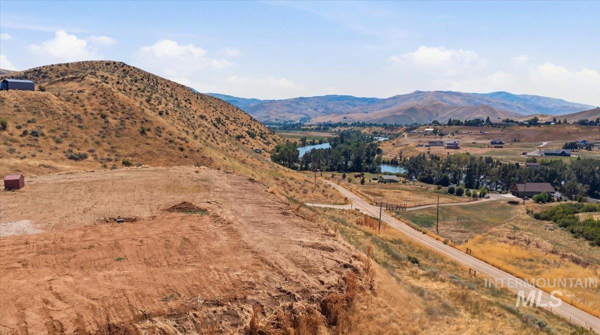 2 Calvin Dr, Horseshoe Bend, Idaho 83629, Land For Sale, Price $350,000,MLS 98997064
