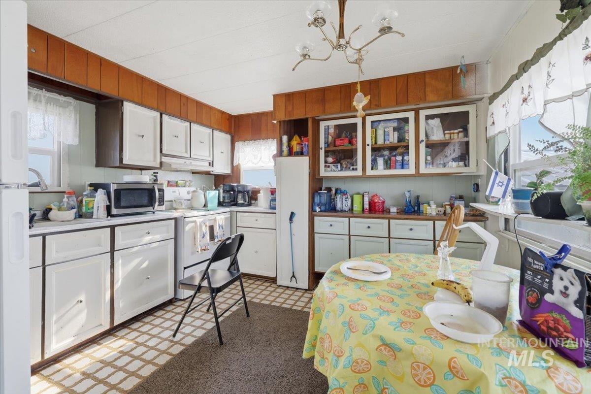 25432 Fern Lane, Wilder, Idaho 83676, 3 Bedrooms, 1 Bathroom, Residential For Sale, Price $874,500,MLS 98997065