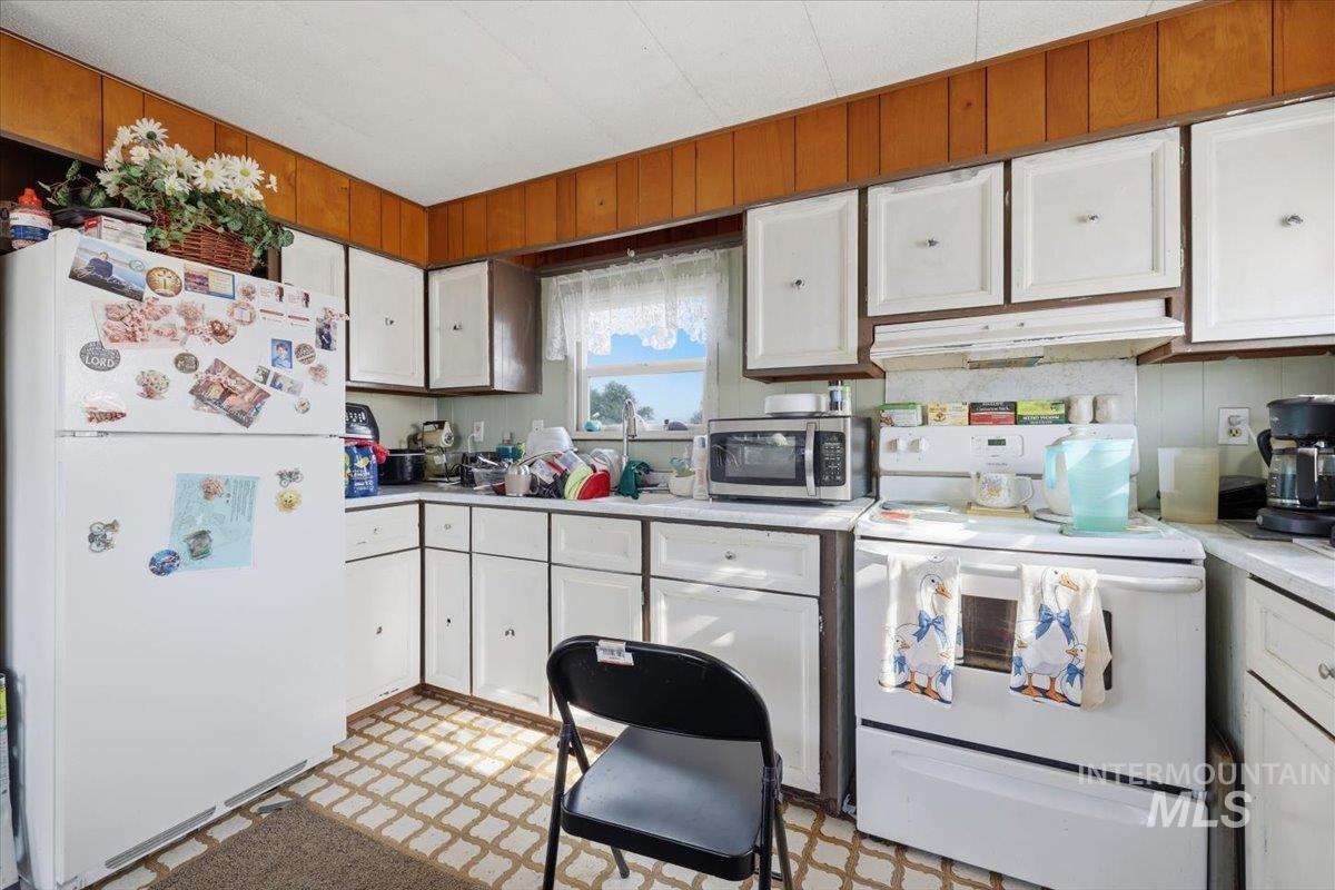 25432 Fern Lane, Wilder, Idaho 83676, 3 Bedrooms, 1 Bathroom, Residential For Sale, Price $874,500,MLS 98997065
