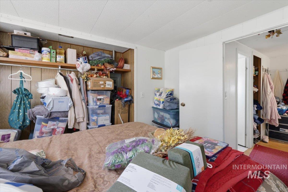25432 Fern Lane, Wilder, Idaho 83676, 3 Bedrooms, 1 Bathroom, Residential For Sale, Price $874,500,MLS 98997065