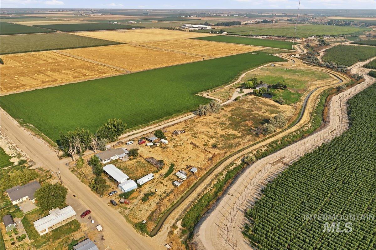 25432 Fern Lane, Wilder, Idaho 83676, 3 Bedrooms, 1 Bathroom, Residential For Sale, Price $874,500,MLS 98997065