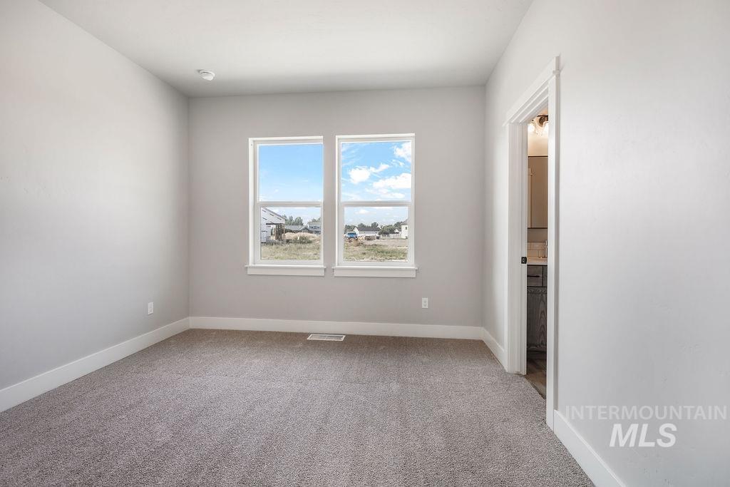 2940 Cottonwood Ln, Emmett, Idaho 83617, 3 Bedrooms, 2.5 Bathrooms, Residential For Sale, Price $960,000,MLS 98997073