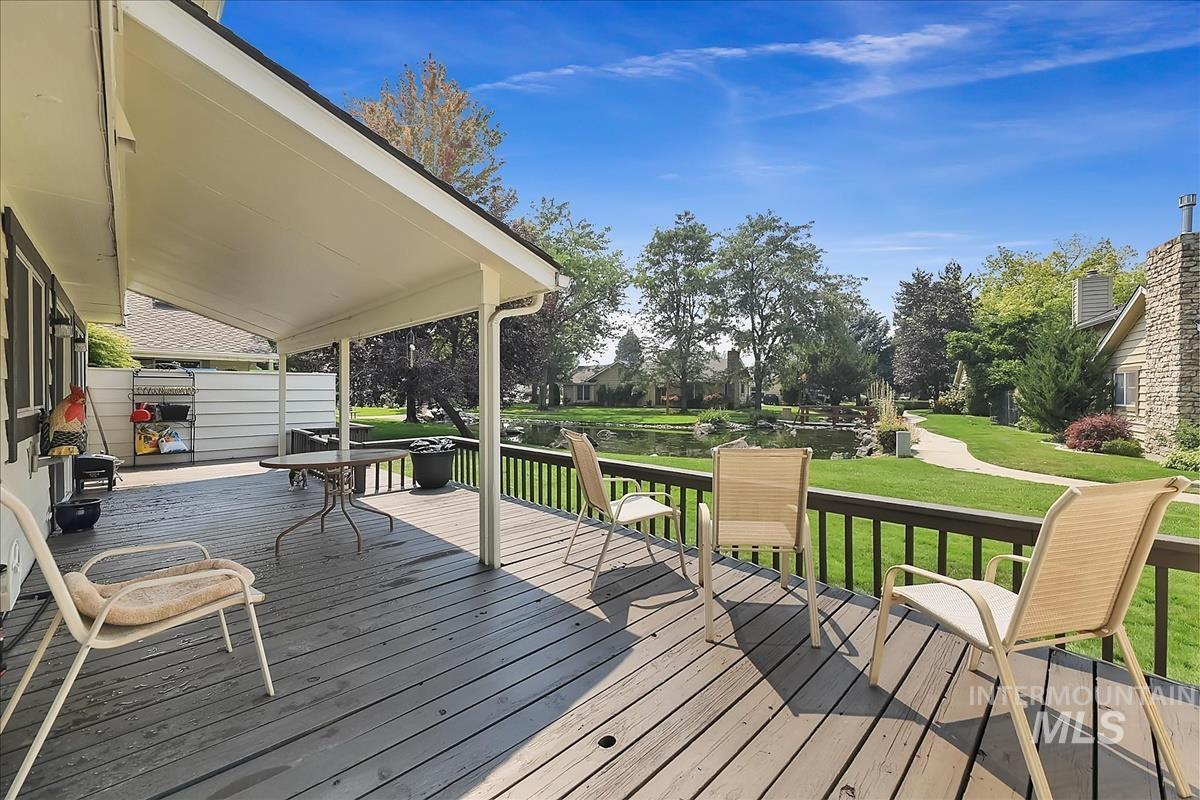 3063 S Lakewood Way, Boise, Idaho 83706, 3 Bedrooms, 2.5 Bathrooms, Residential For Sale, Price $550,000,MLS 98997074