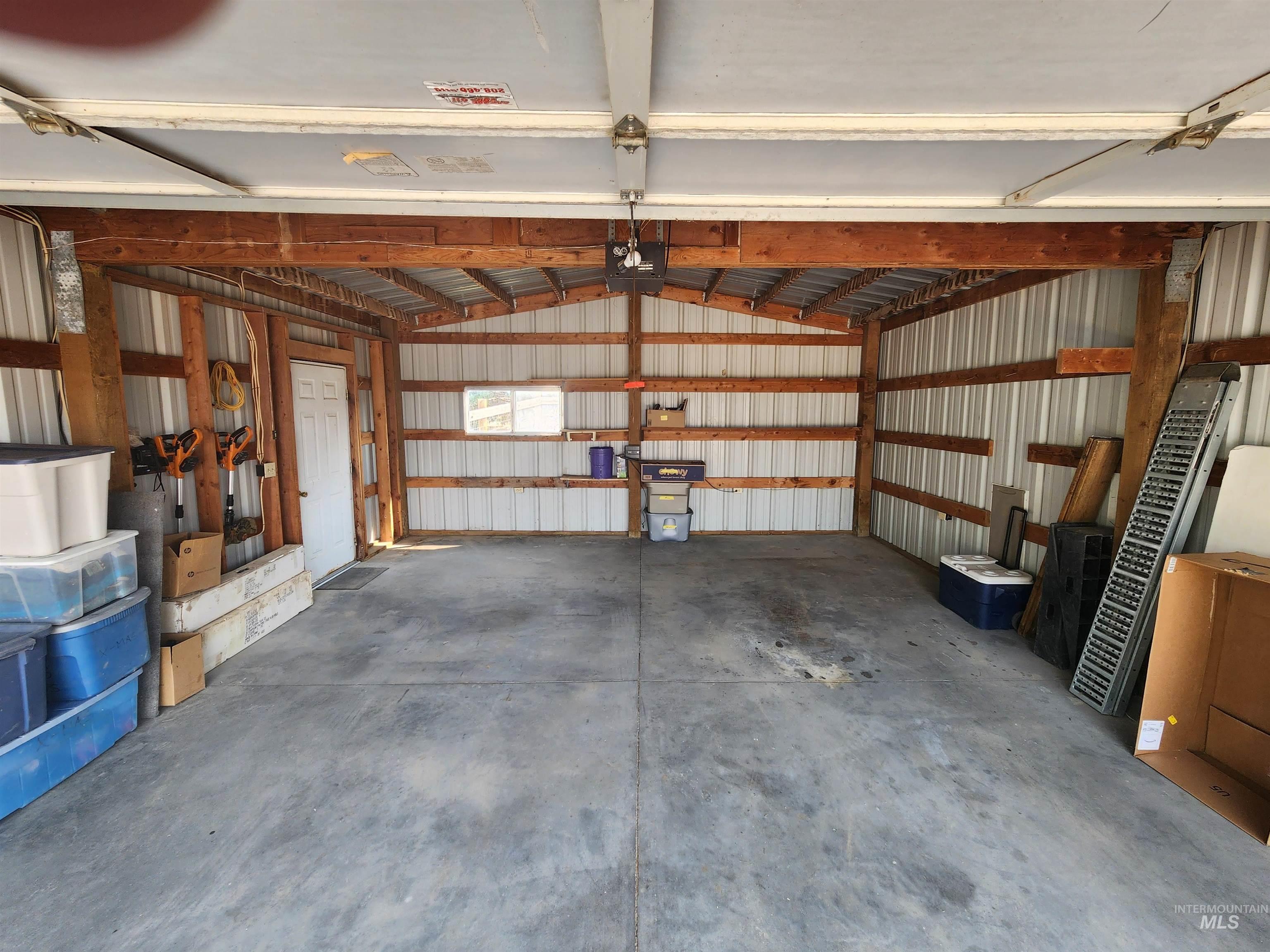 7001 S Robinson Rd, Melba, Idaho 83641, 3 Bedrooms, 2 Bathrooms, Residential For Sale, Price $650,000,MLS 98997078