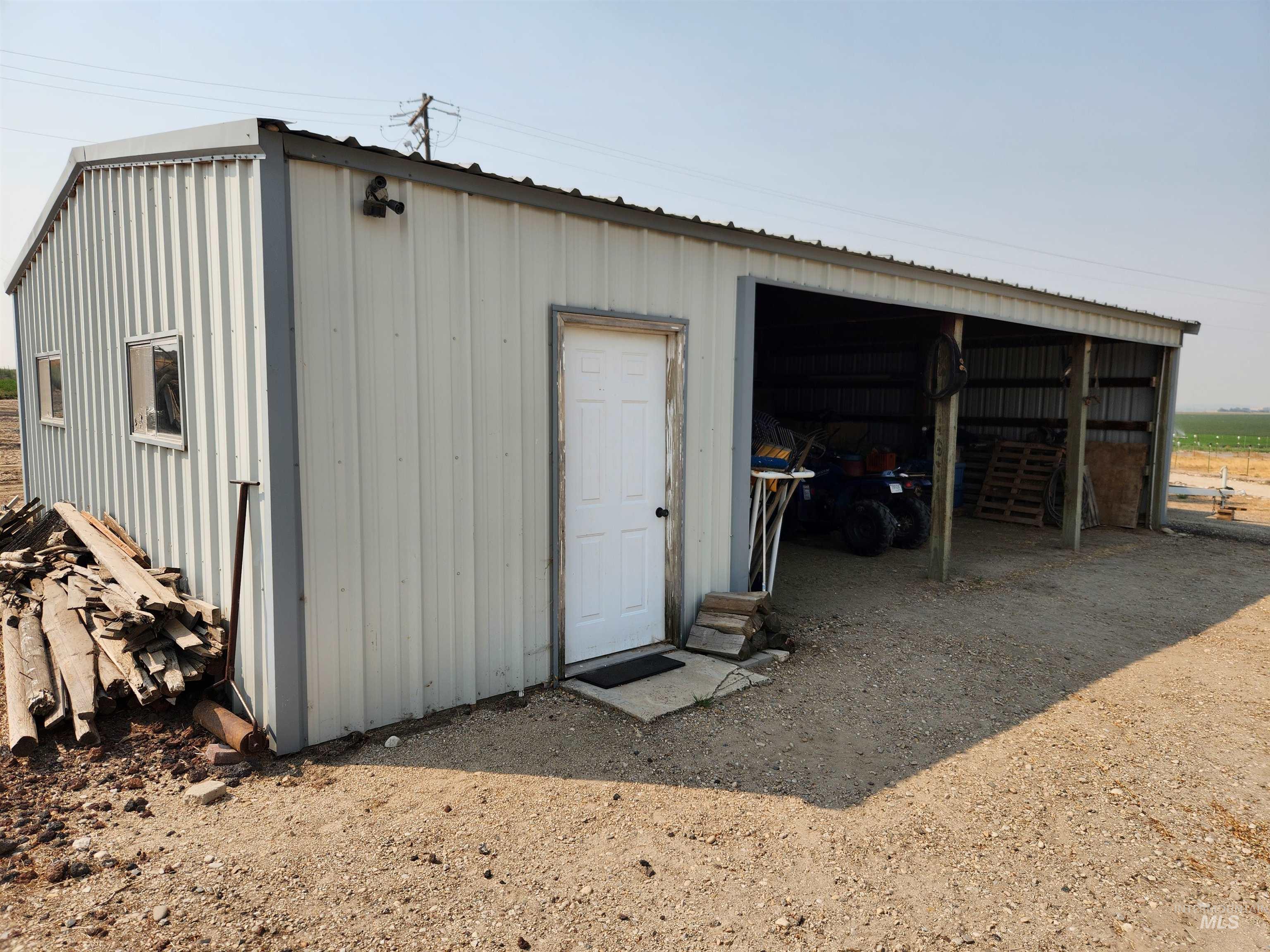 7001 S Robinson Rd, Melba, Idaho 83641, 3 Bedrooms, 2 Bathrooms, Residential For Sale, Price $650,000,MLS 98997078
