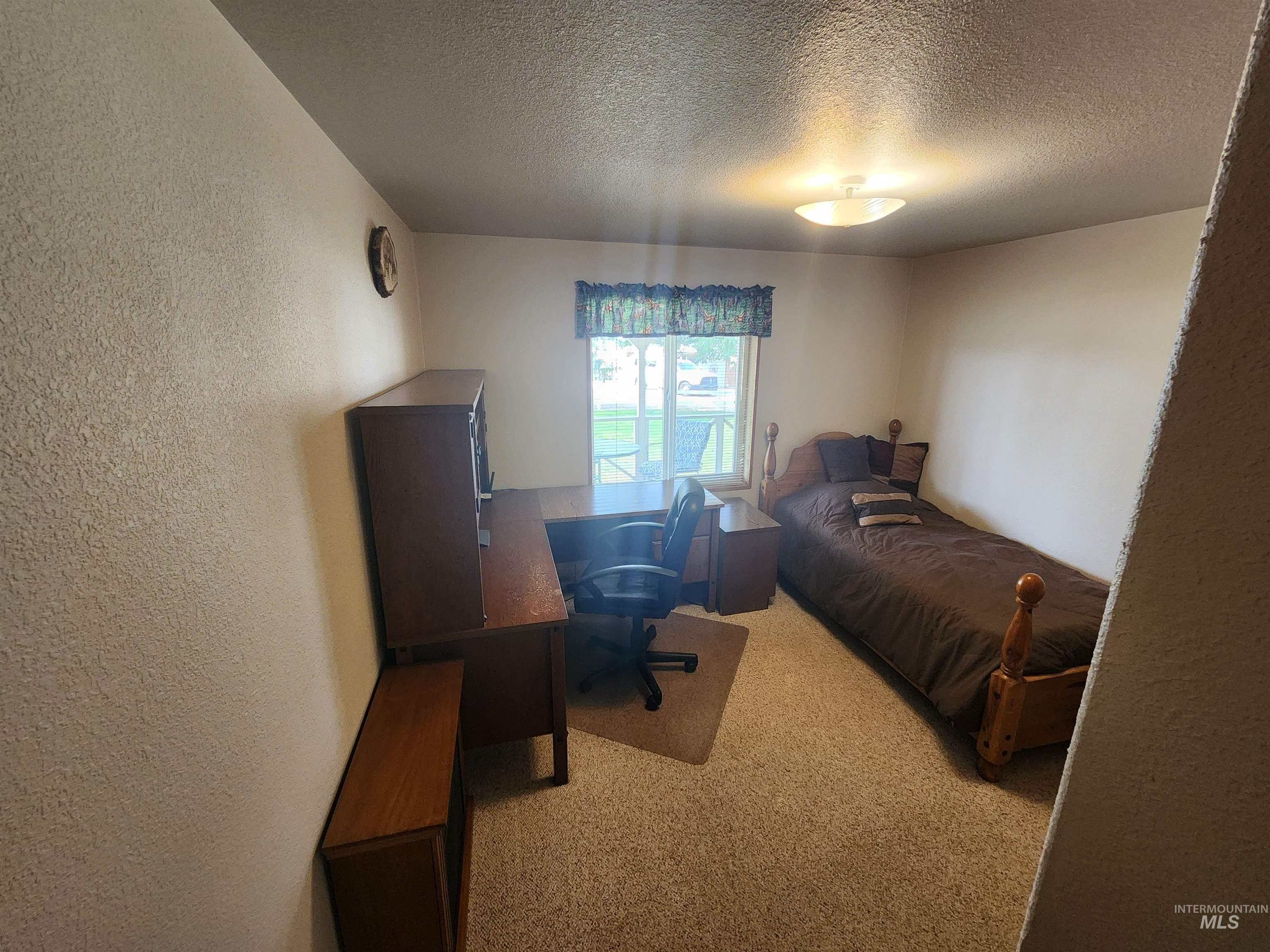7001 S Robinson Rd, Melba, Idaho 83641, 3 Bedrooms, 2 Bathrooms, Residential For Sale, Price $650,000,MLS 98997078