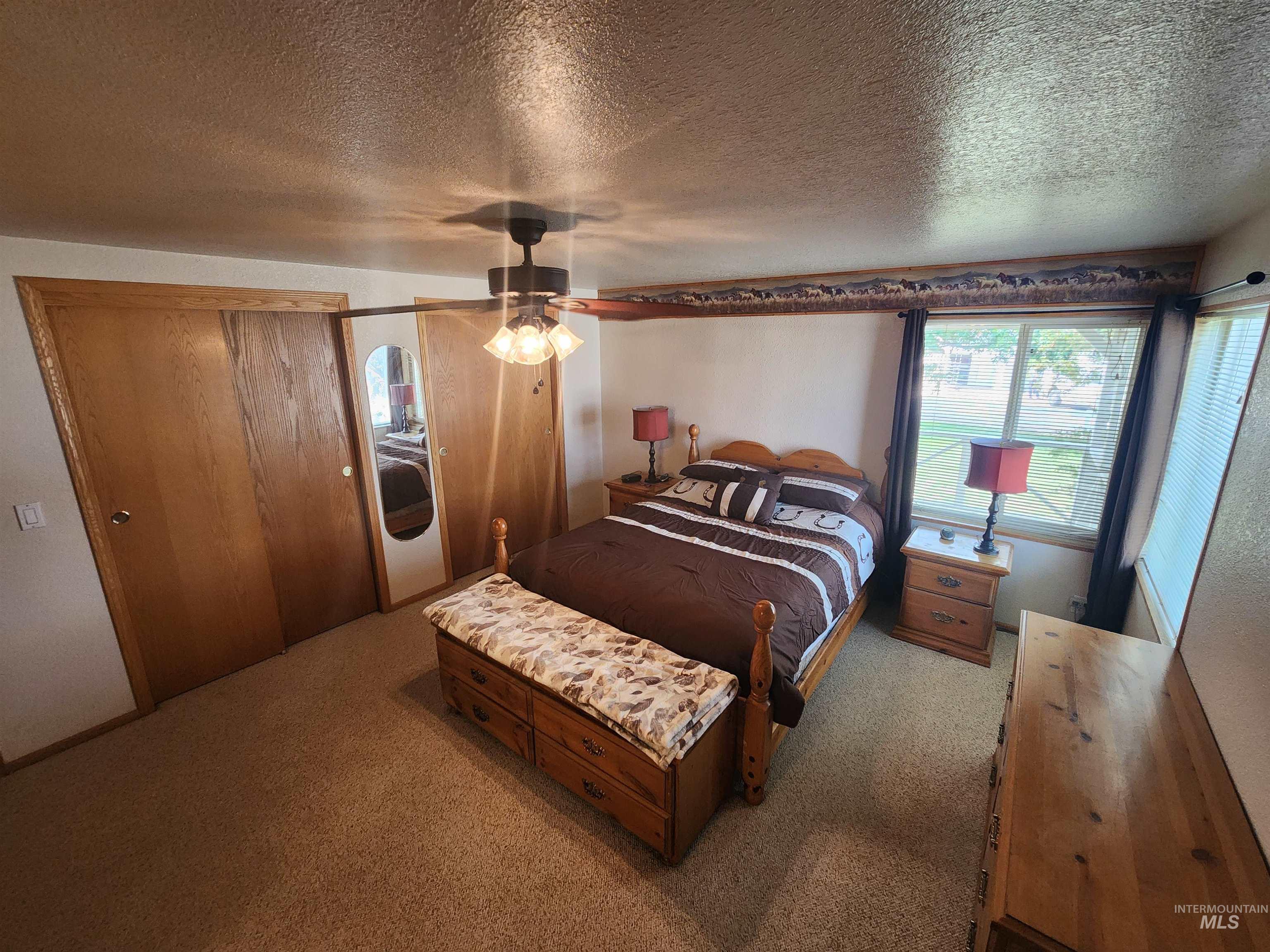 7001 S Robinson Rd, Melba, Idaho 83641, 3 Bedrooms, 2 Bathrooms, Residential For Sale, Price $650,000,MLS 98997078