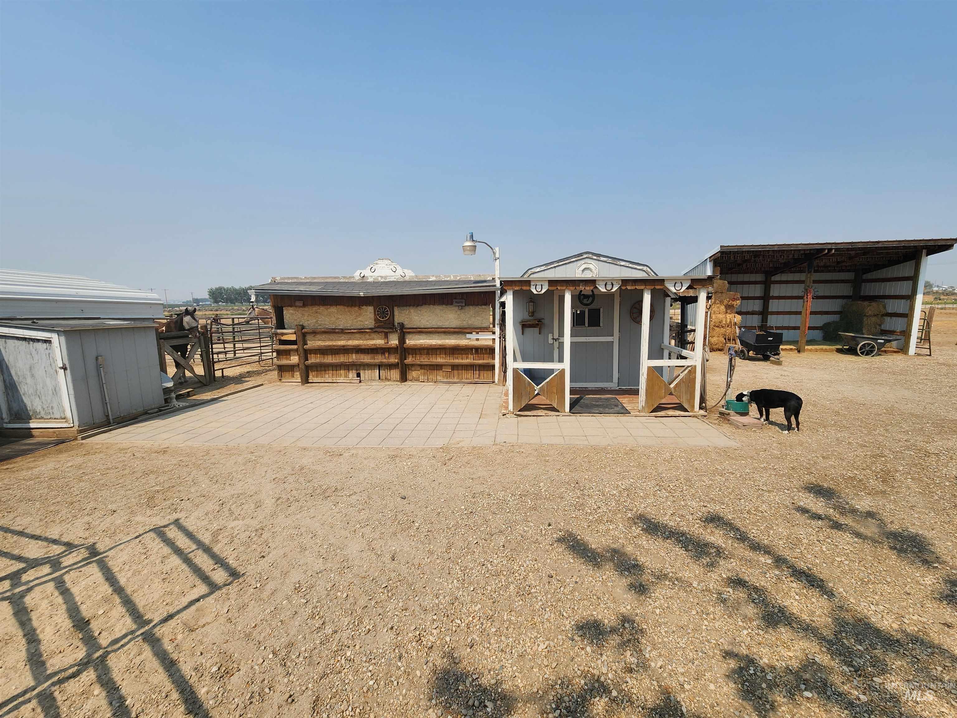 7001 S Robinson Rd, Melba, Idaho 83641, 3 Bedrooms, 2 Bathrooms, Residential For Sale, Price $650,000,MLS 98997078