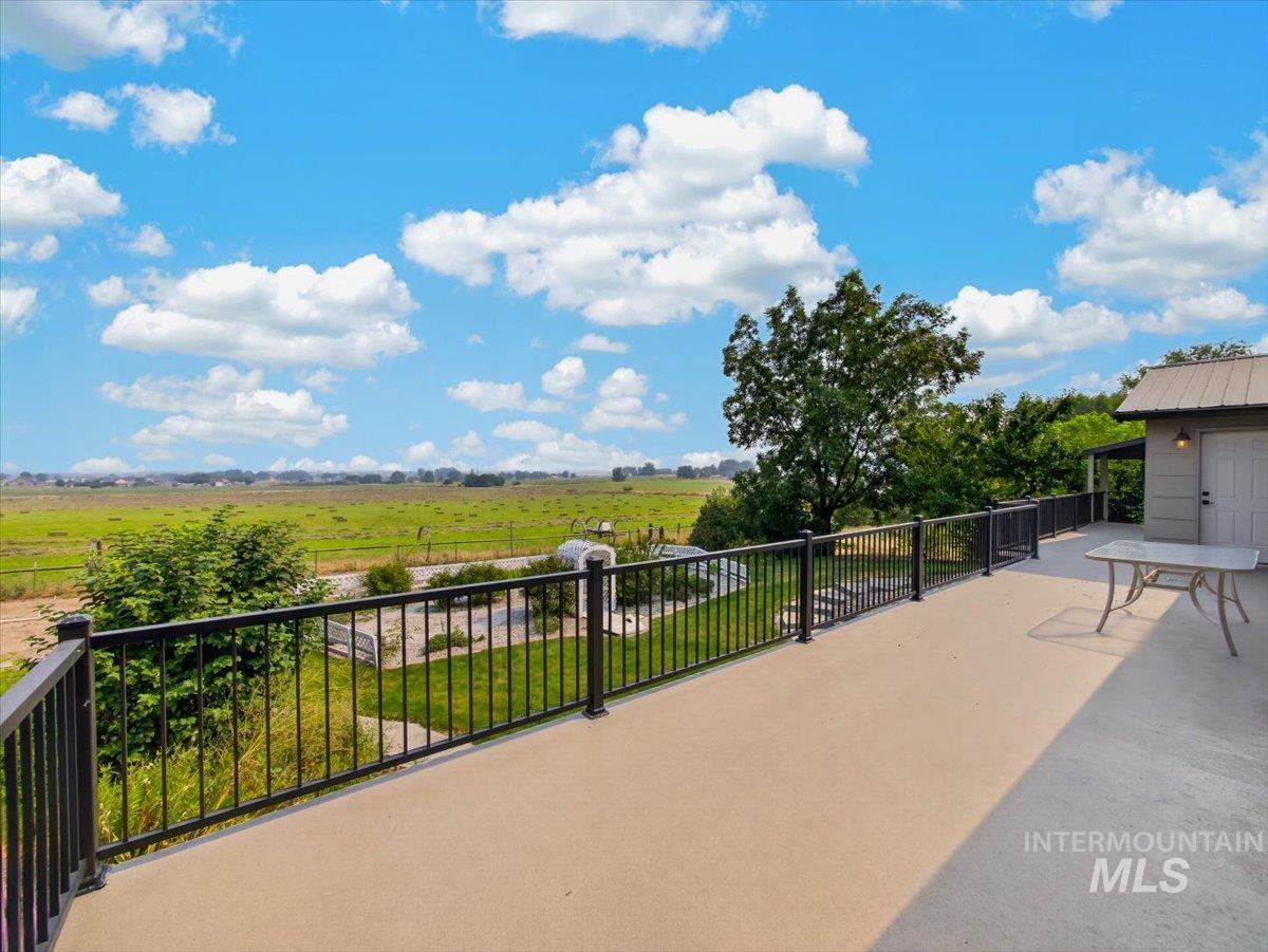 7300 Mustang Lane, Emmett, Idaho 83617, 4 Bedrooms, 3 Bathrooms, Residential For Sale, Price $1,100,000,MLS 98997080