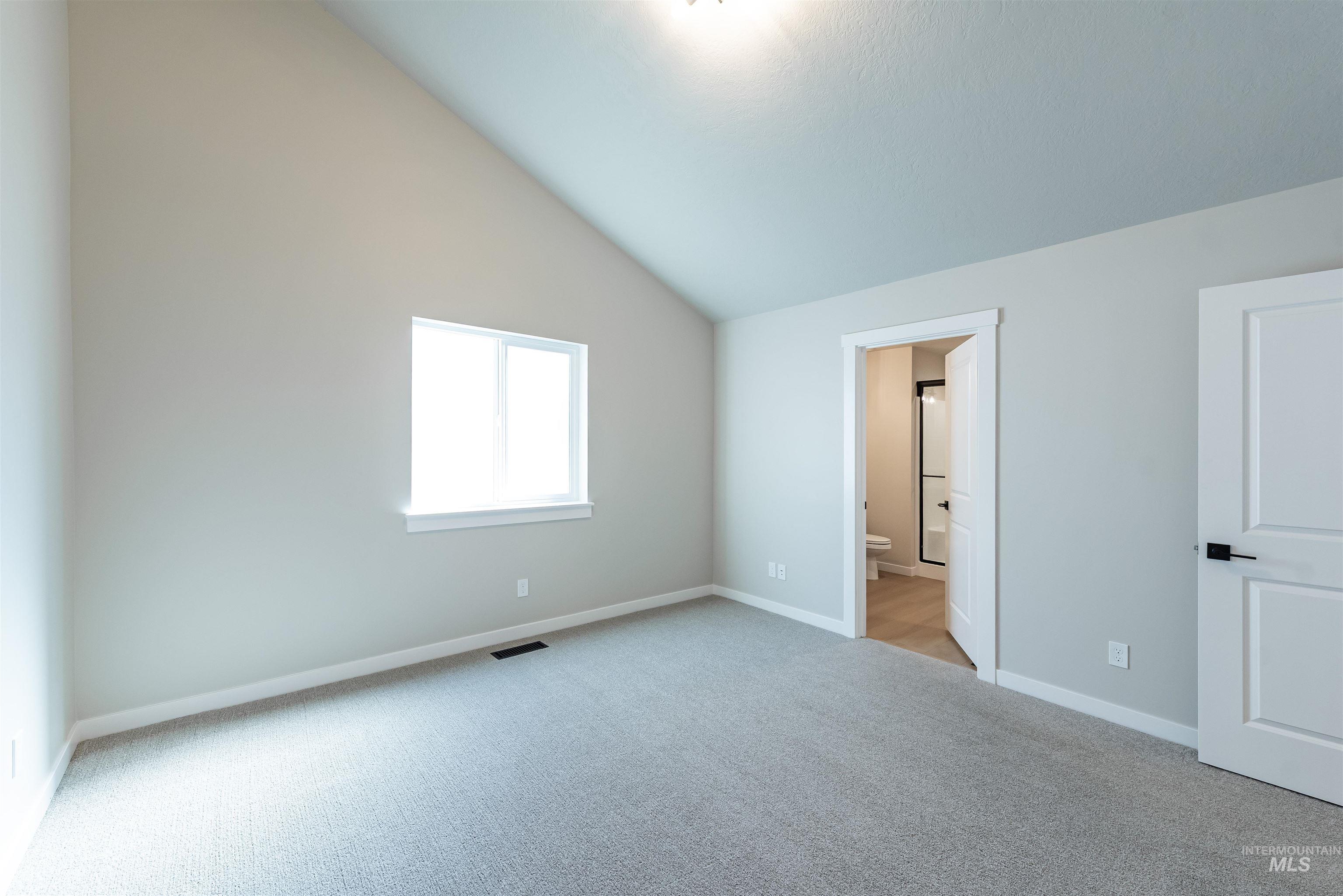 335 E. Chevy Dr., Boise, Idaho 83716, 3 Bedrooms, 2 Bathrooms, Residential For Sale, Price $374,900,MLS 98997082