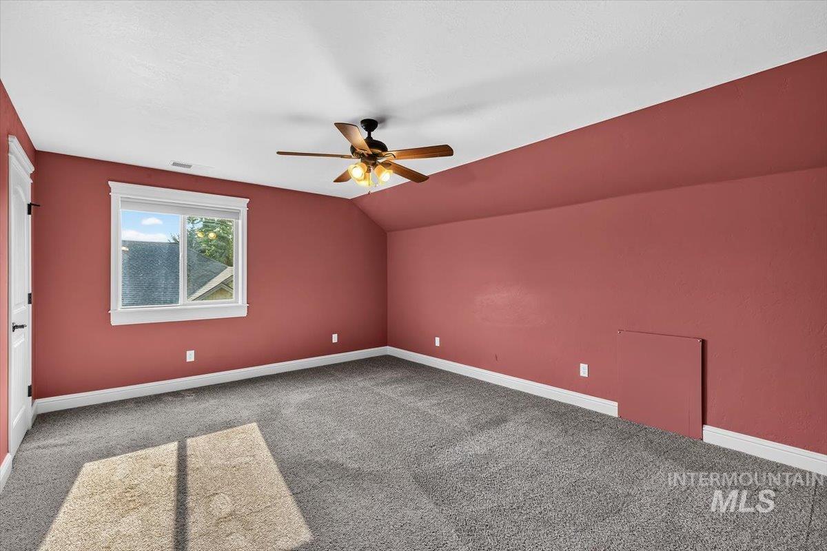 654 S Whisperwood way, Boise, Idaho 83709, 3 Bedrooms, 3 Bathrooms, Residential For Sale, Price $609,999,MLS 98997085