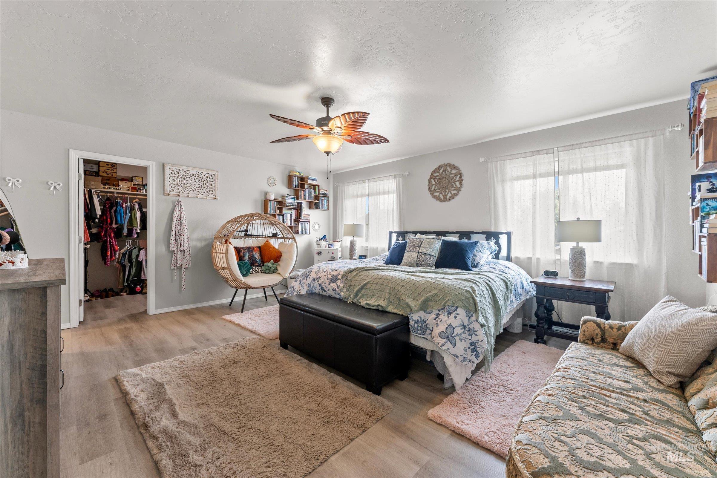 675 SW Nugget, Mountain Home, Idaho 83647, 5 Bedrooms, 3 Bathrooms, Residential For Sale, Price $479,900,MLS 98997087