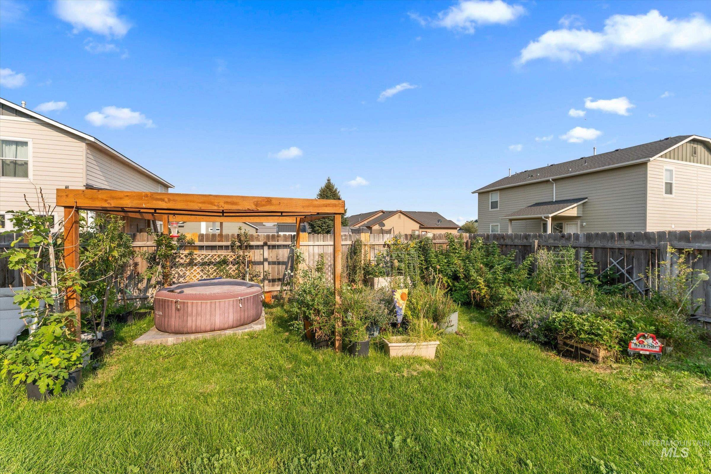 675 SW Nugget, Mountain Home, Idaho 83647, 5 Bedrooms, 3 Bathrooms, Residential For Sale, Price $479,900,MLS 98997087