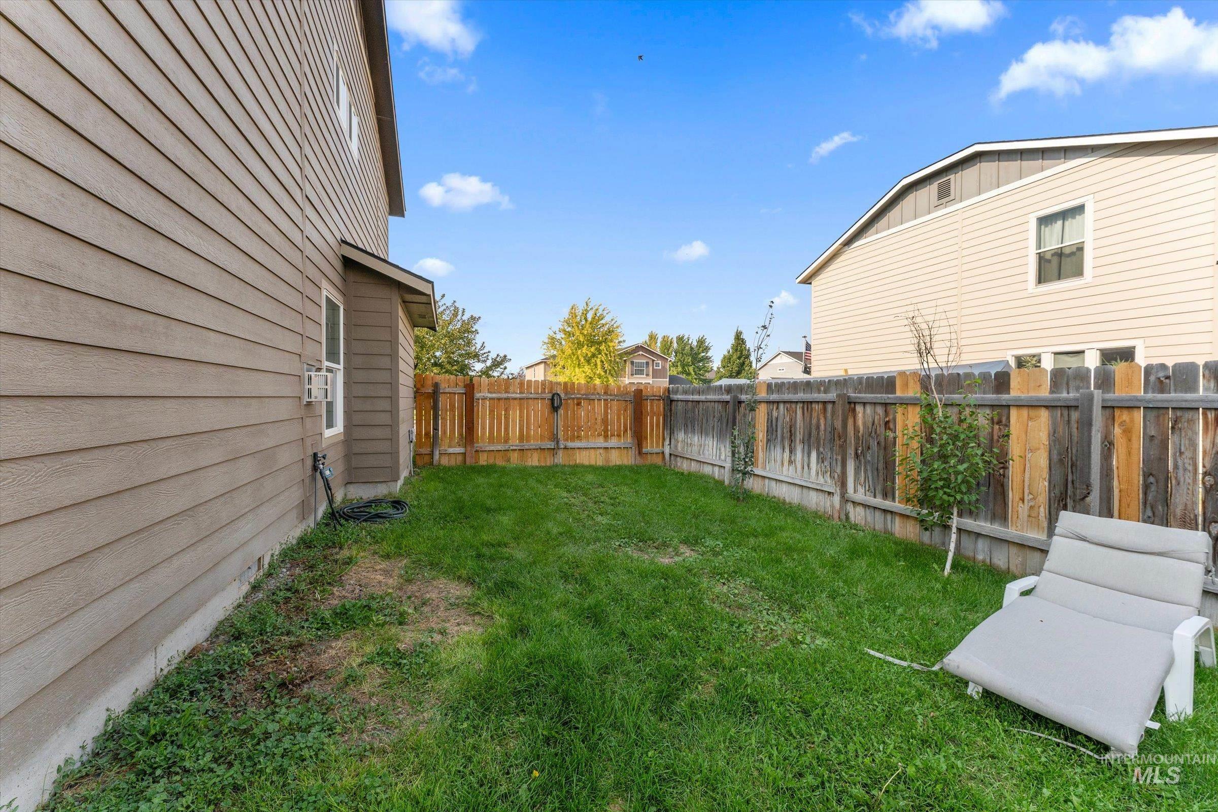 675 SW Nugget, Mountain Home, Idaho 83647, 5 Bedrooms, 3 Bathrooms, Residential For Sale, Price $479,900,MLS 98997087