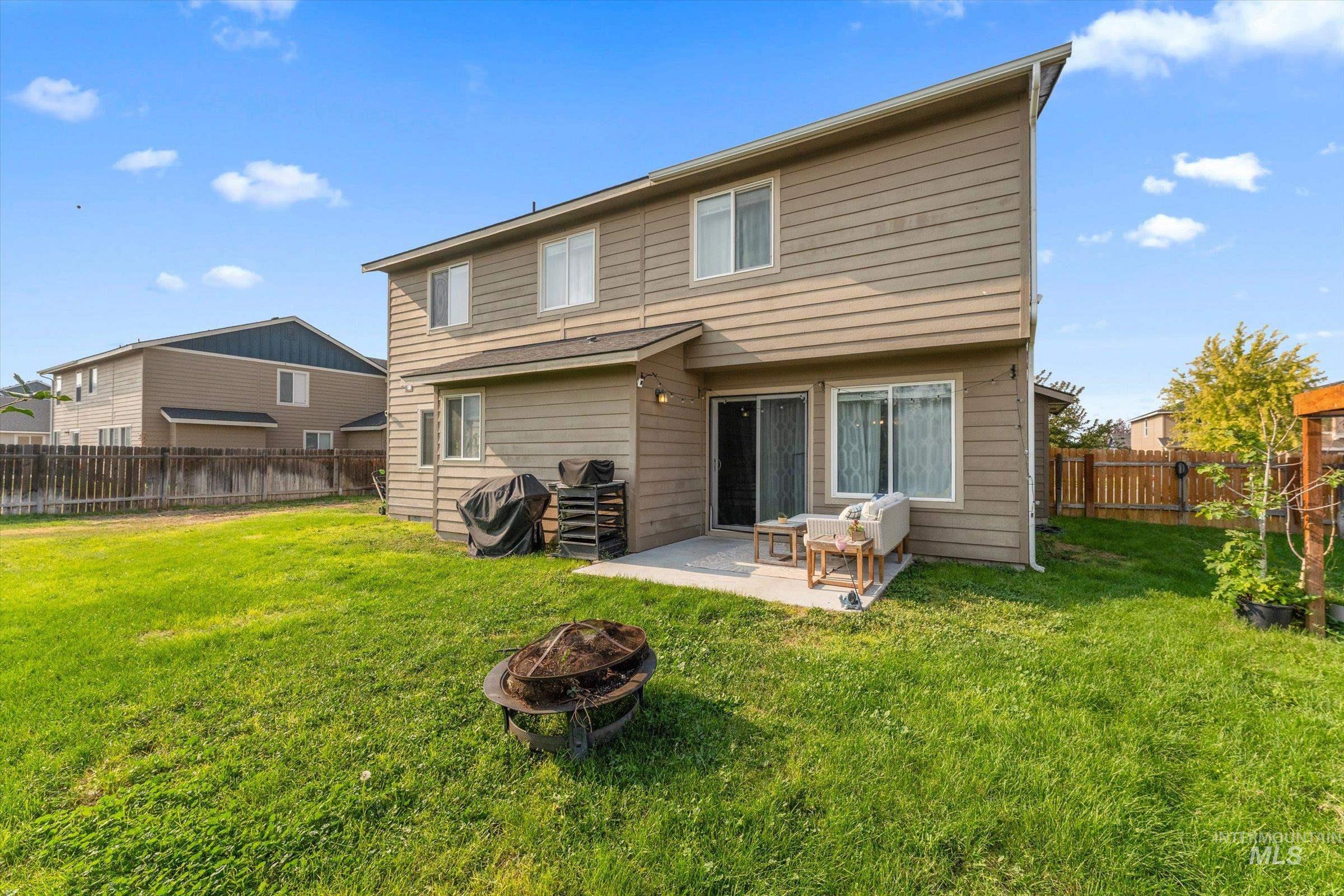 675 SW Nugget, Mountain Home, Idaho 83647, 5 Bedrooms, 3 Bathrooms, Residential For Sale, Price $479,900,MLS 98997087