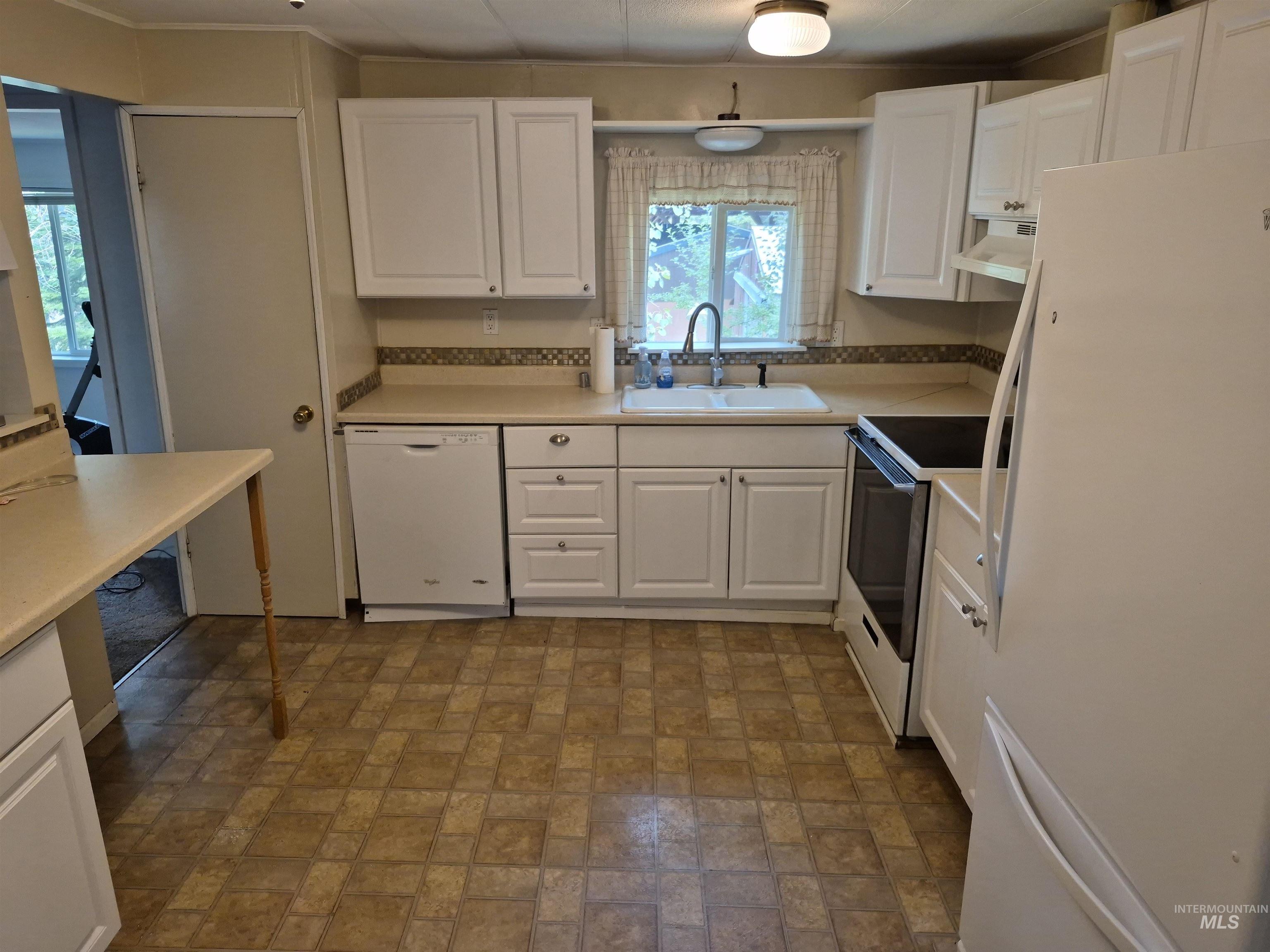 108 Cottonwood Ave, Pierce, Idaho 83546, 3 Bedrooms, 1.5 Bathrooms, Residential For Sale, Price $149,000,MLS 98997089