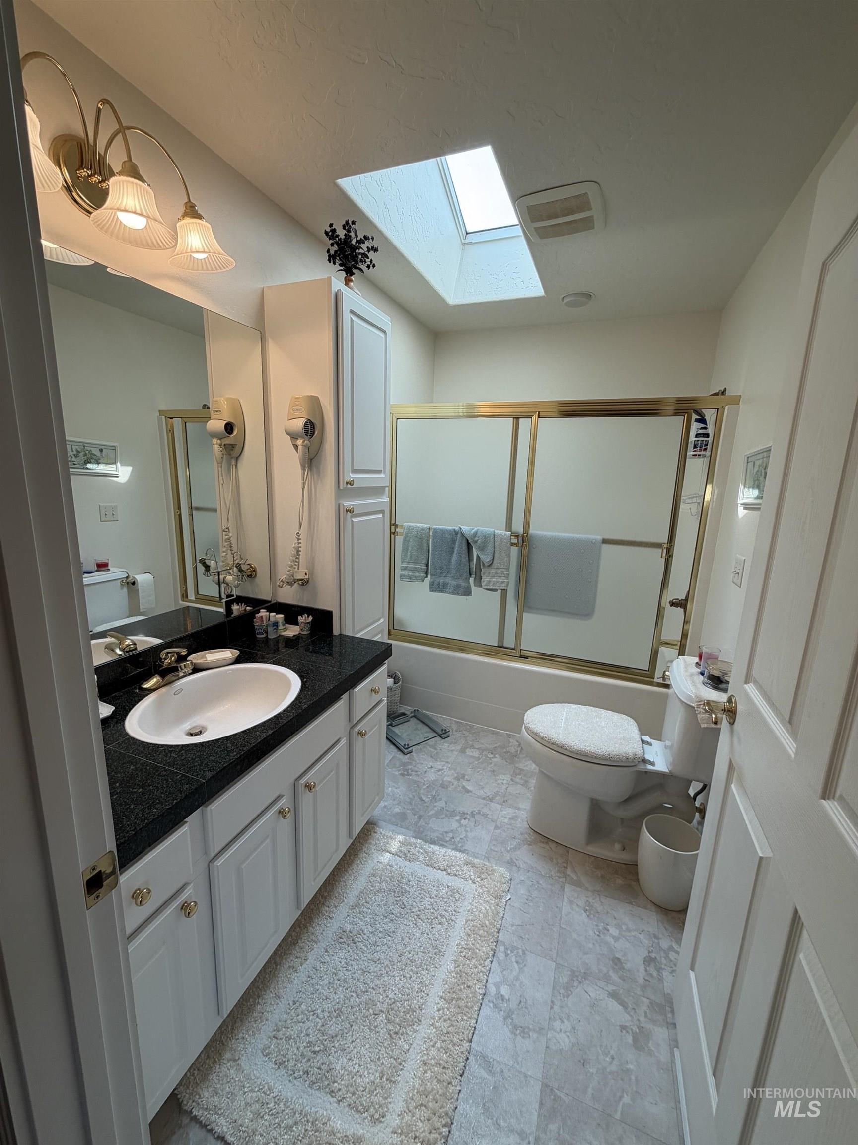 3203 4th Street, Lewiston, Idaho 83501, 3 Bedrooms, 2.5 Bathrooms, Residential For Sale, Price $500,000,MLS 98997090