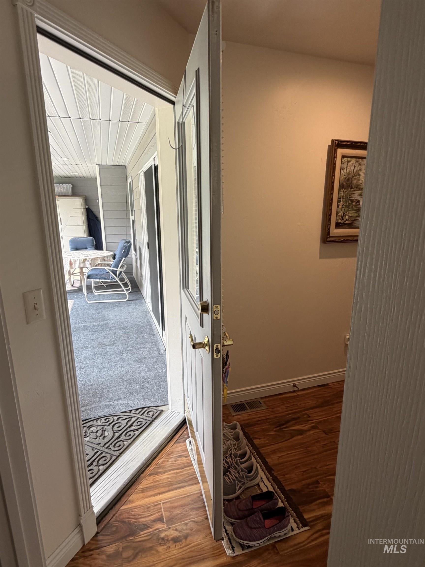 3203 4th Street, Lewiston, Idaho 83501, 3 Bedrooms, 2.5 Bathrooms, Residential For Sale, Price $500,000,MLS 98997090