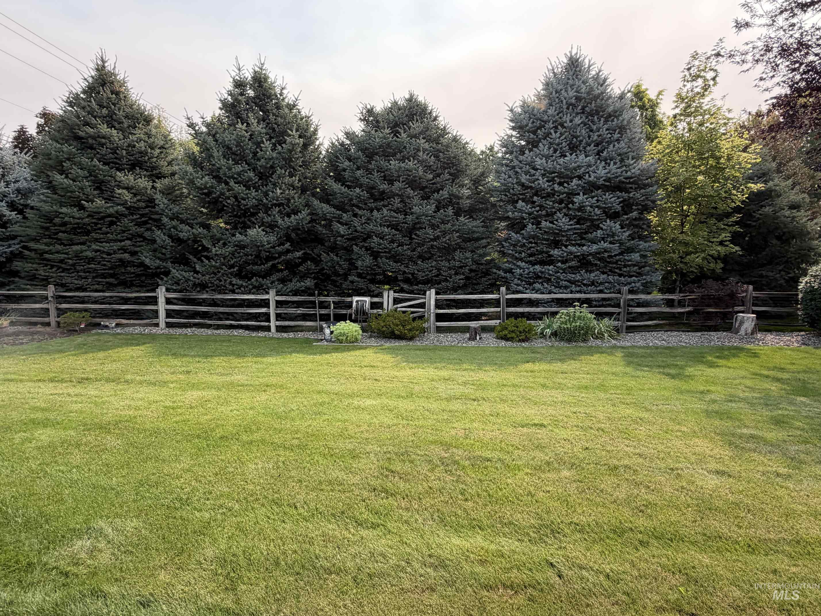 3203 4th Street, Lewiston, Idaho 83501, 3 Bedrooms, 2.5 Bathrooms, Residential For Sale, Price $500,000,MLS 98997090