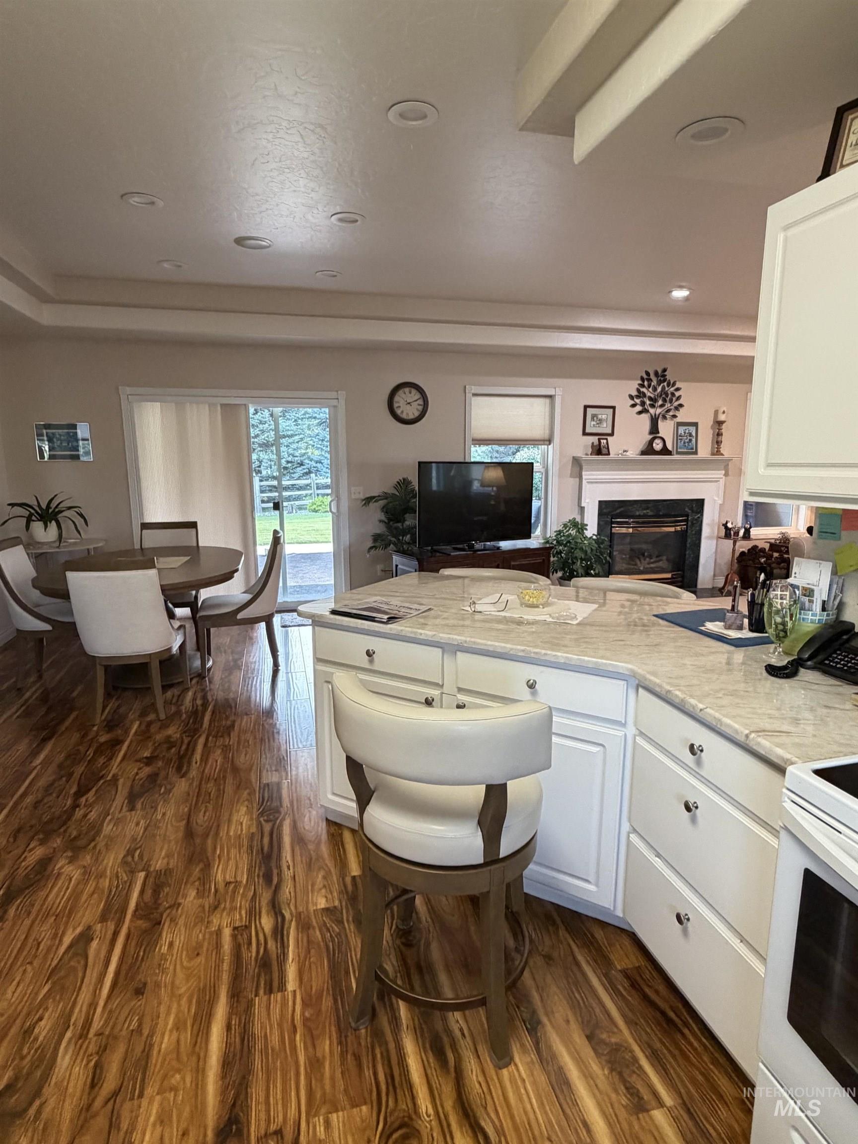 3203 4th Street, Lewiston, Idaho 83501, 3 Bedrooms, 2.5 Bathrooms, Residential For Sale, Price $500,000,MLS 98997090