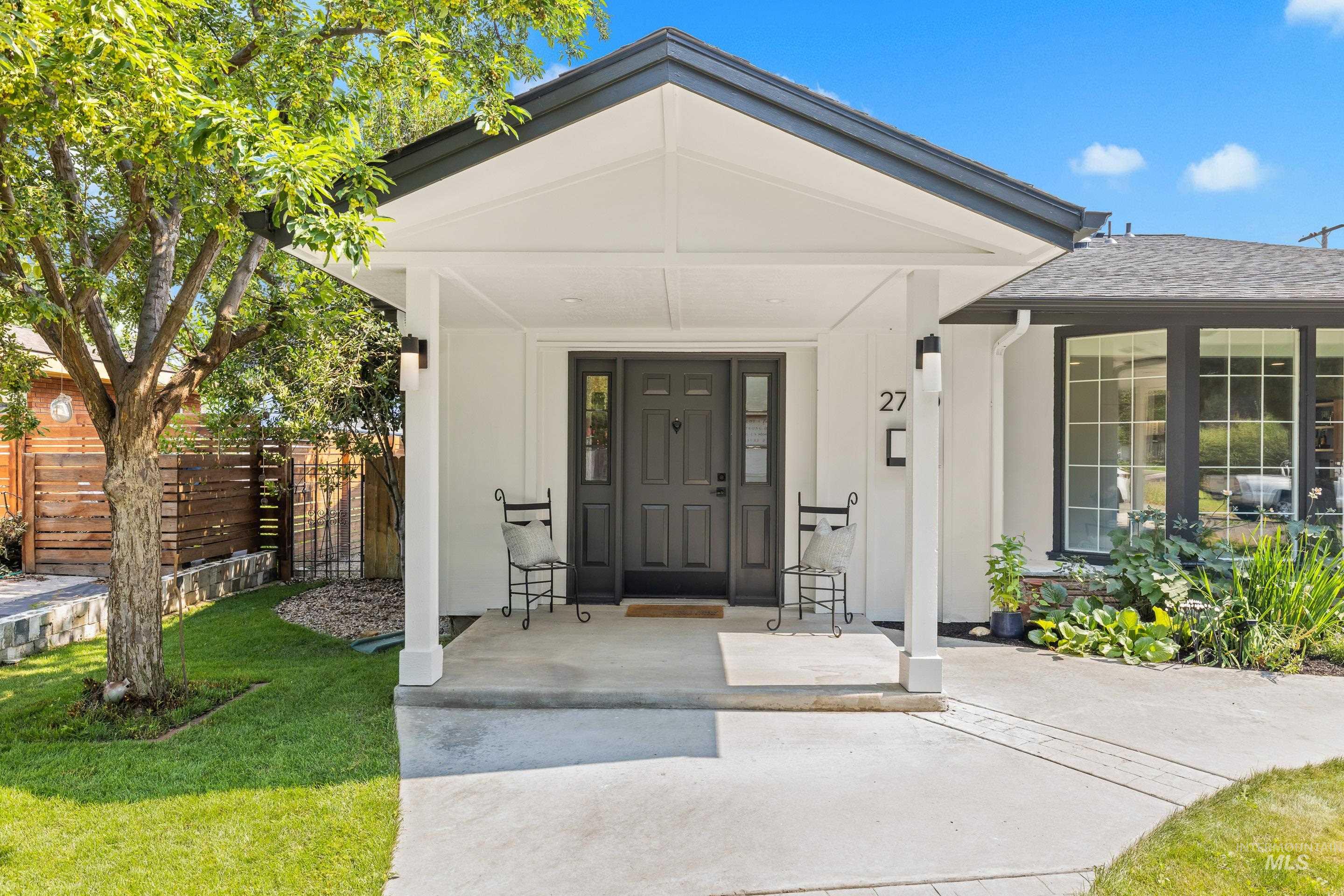 2710 S Augusta Street, Boise, Idaho 83705, 4 Bedrooms, 2.5 Bathrooms, Residential For Sale, Price $770,000,MLS 98997093