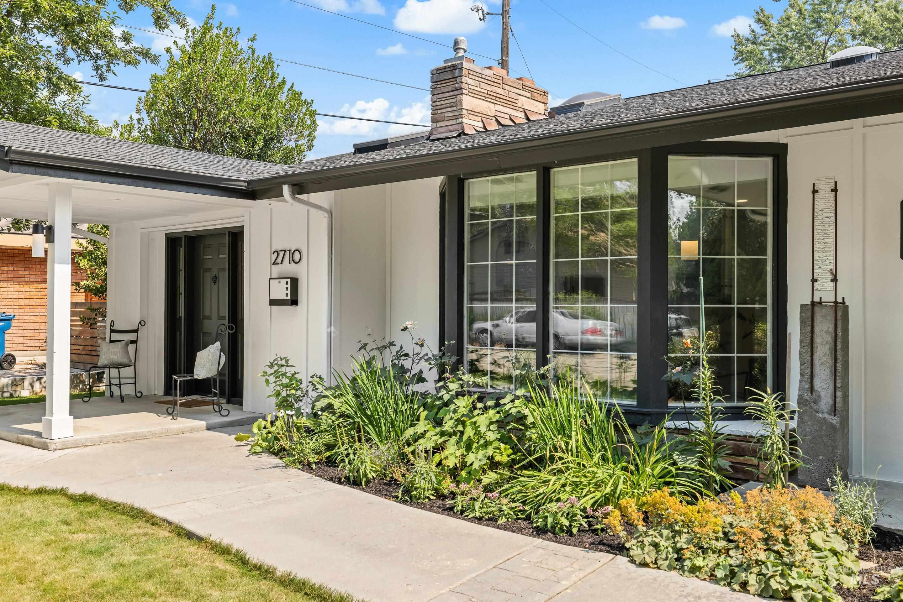 2710 S Augusta Street, Boise, Idaho 83705, 4 Bedrooms, 2.5 Bathrooms, Residential For Sale, Price $770,000,MLS 98997093