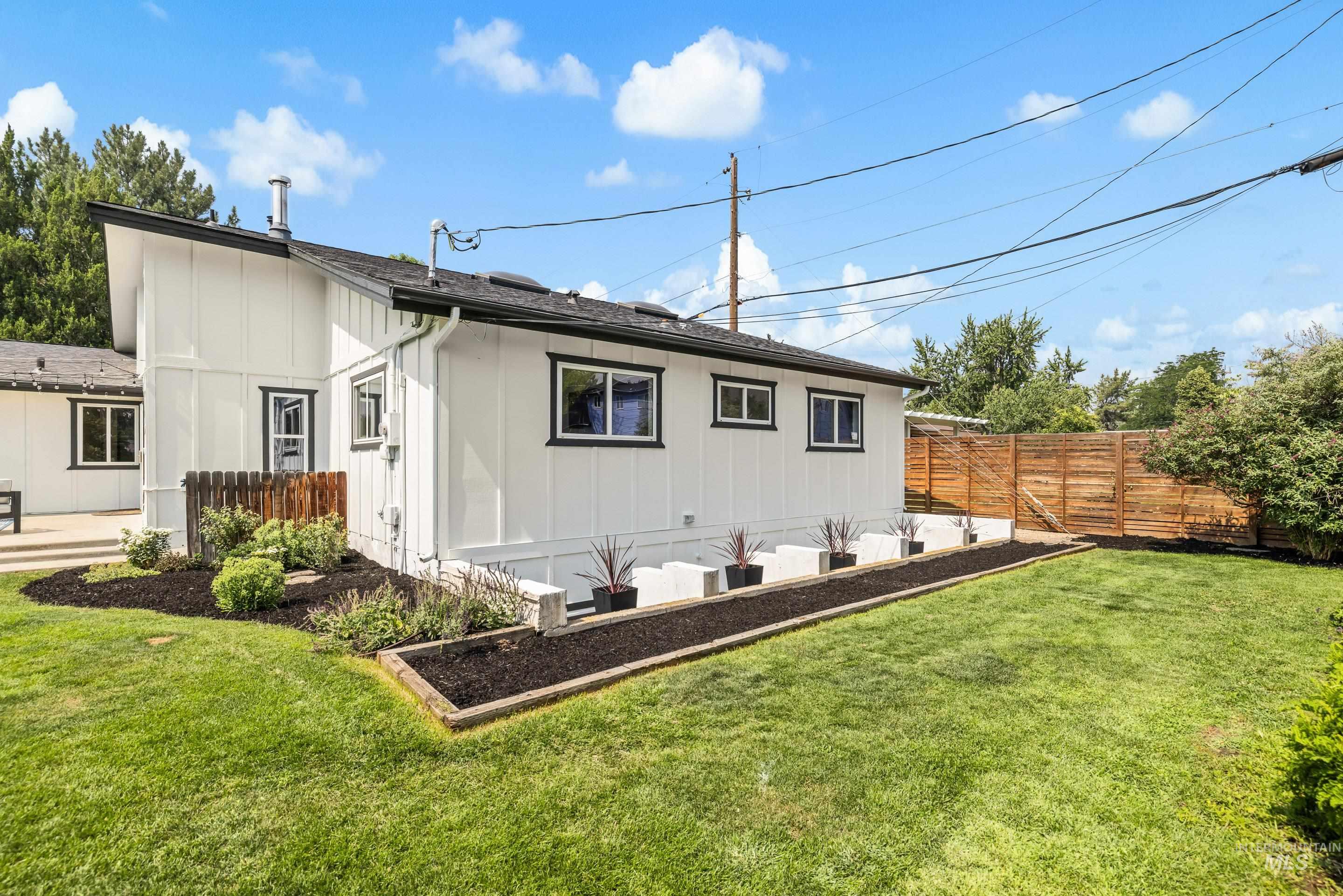 2710 S Augusta Street, Boise, Idaho 83705, 4 Bedrooms, 2.5 Bathrooms, Residential For Sale, Price $770,000,MLS 98997093