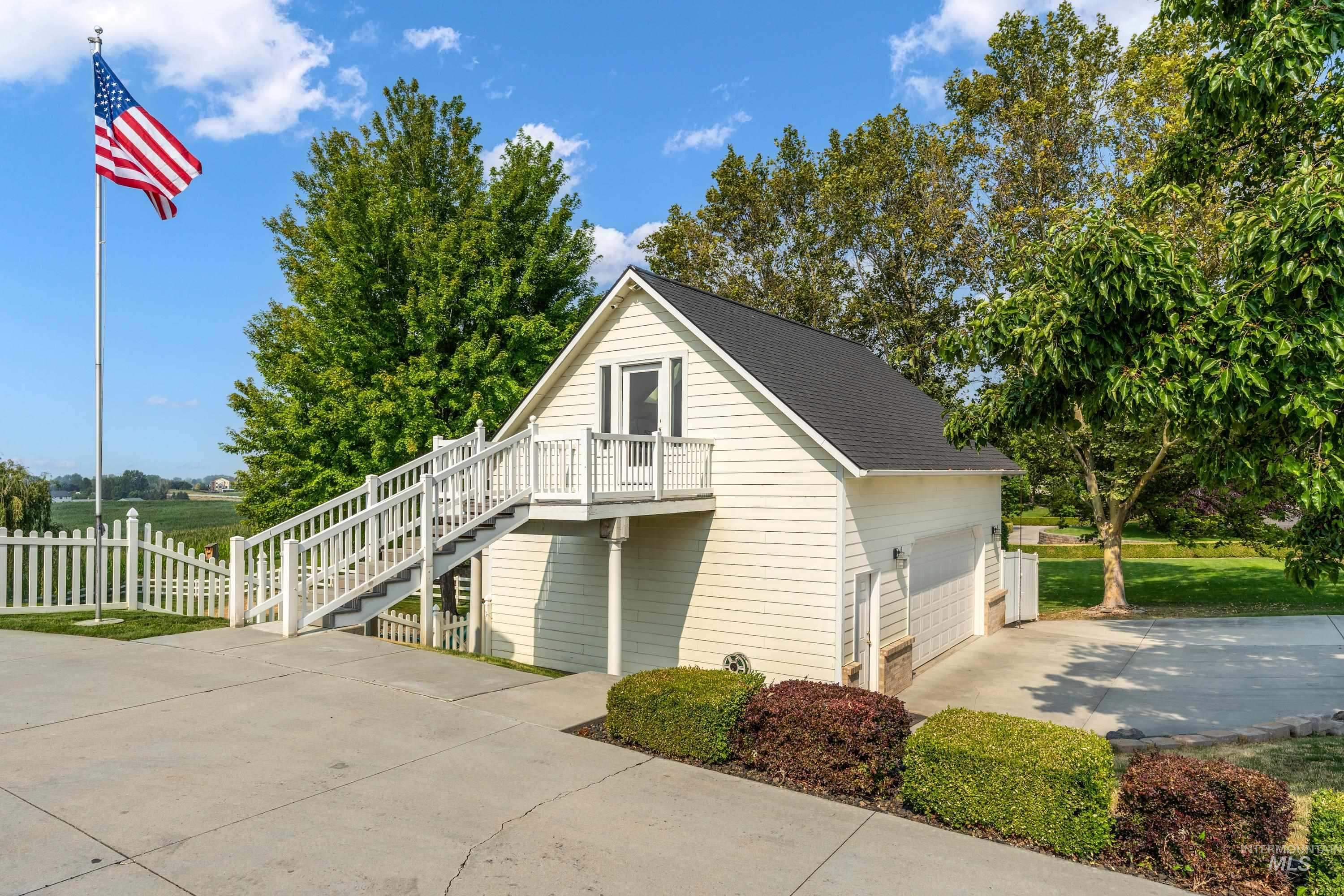 4865 N High Prairie Pl, Star, Idaho 83669, 4 Bedrooms, 3.5 Bathrooms, Residential For Sale, Price $1,250,000,MLS 98997095