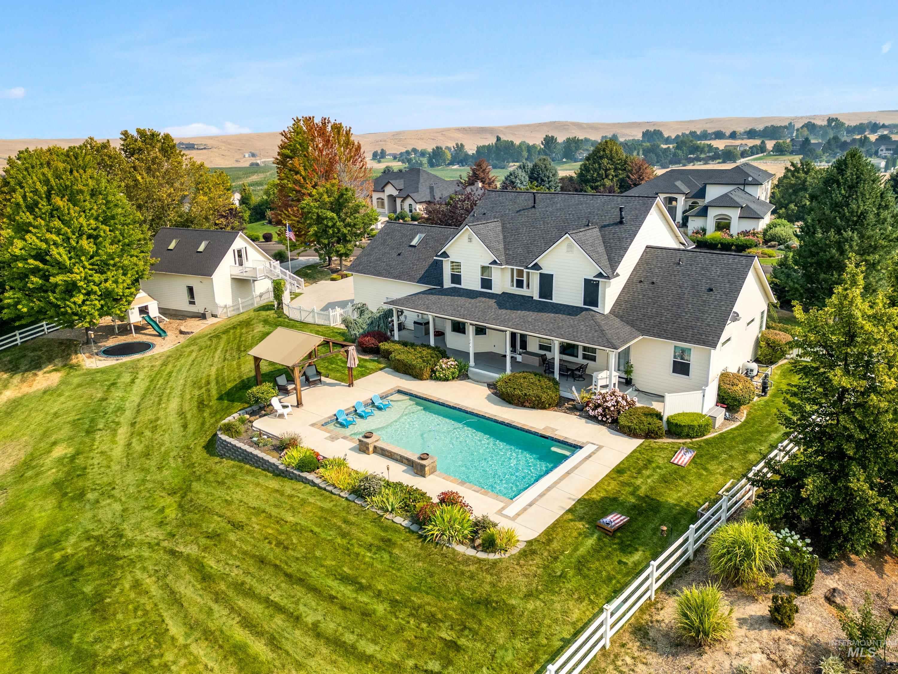 4865 N High Prairie Pl, Star, Idaho 83669, 4 Bedrooms, 3.5 Bathrooms, Residential For Sale, Price $1,250,000,MLS 98997095